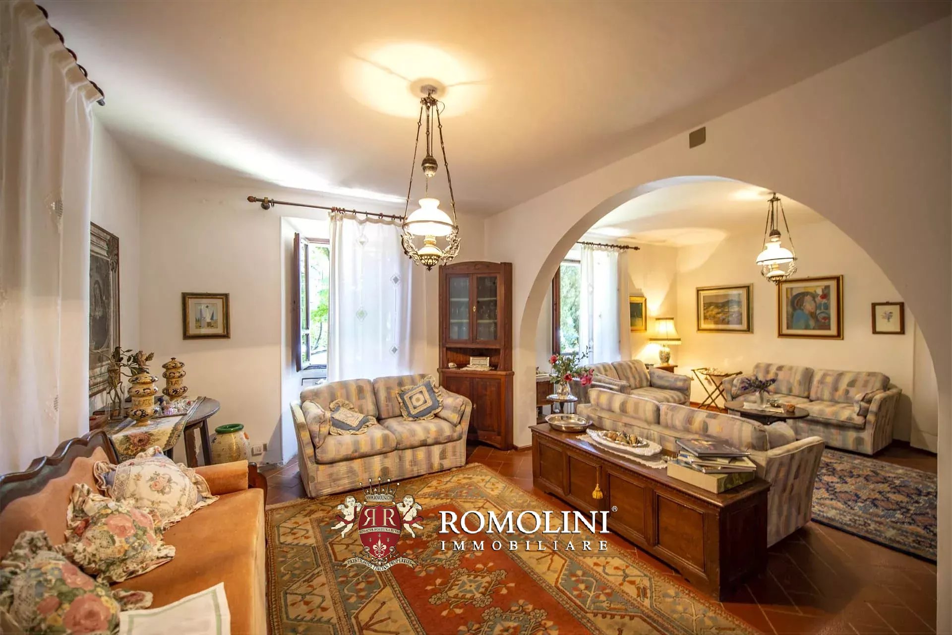 33 Bedroom Villa/Townhouse's Image 39