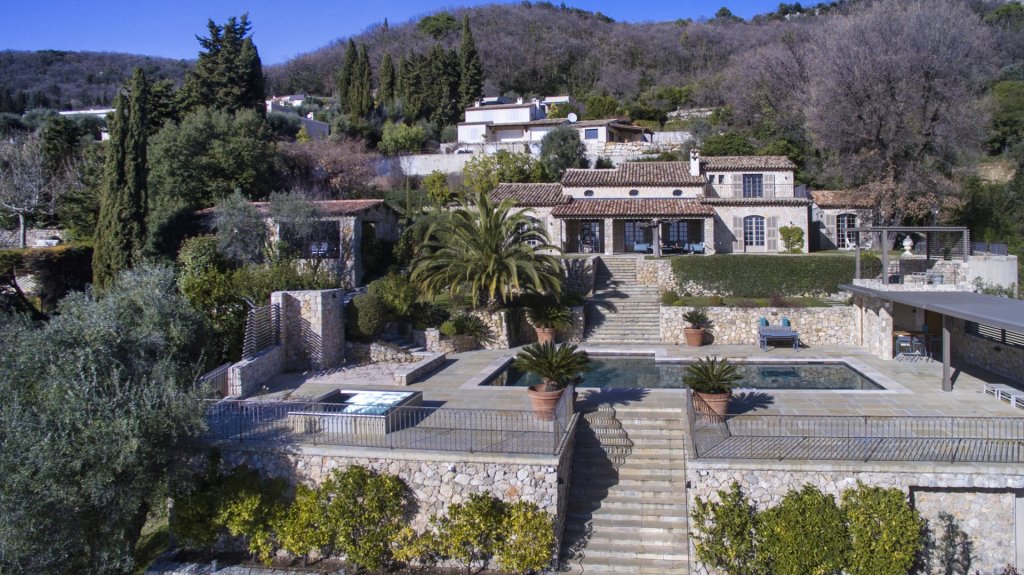 Villa for sale in Grasse — Luxury Provençal Bastide in Grasse | Sea View Family Estate