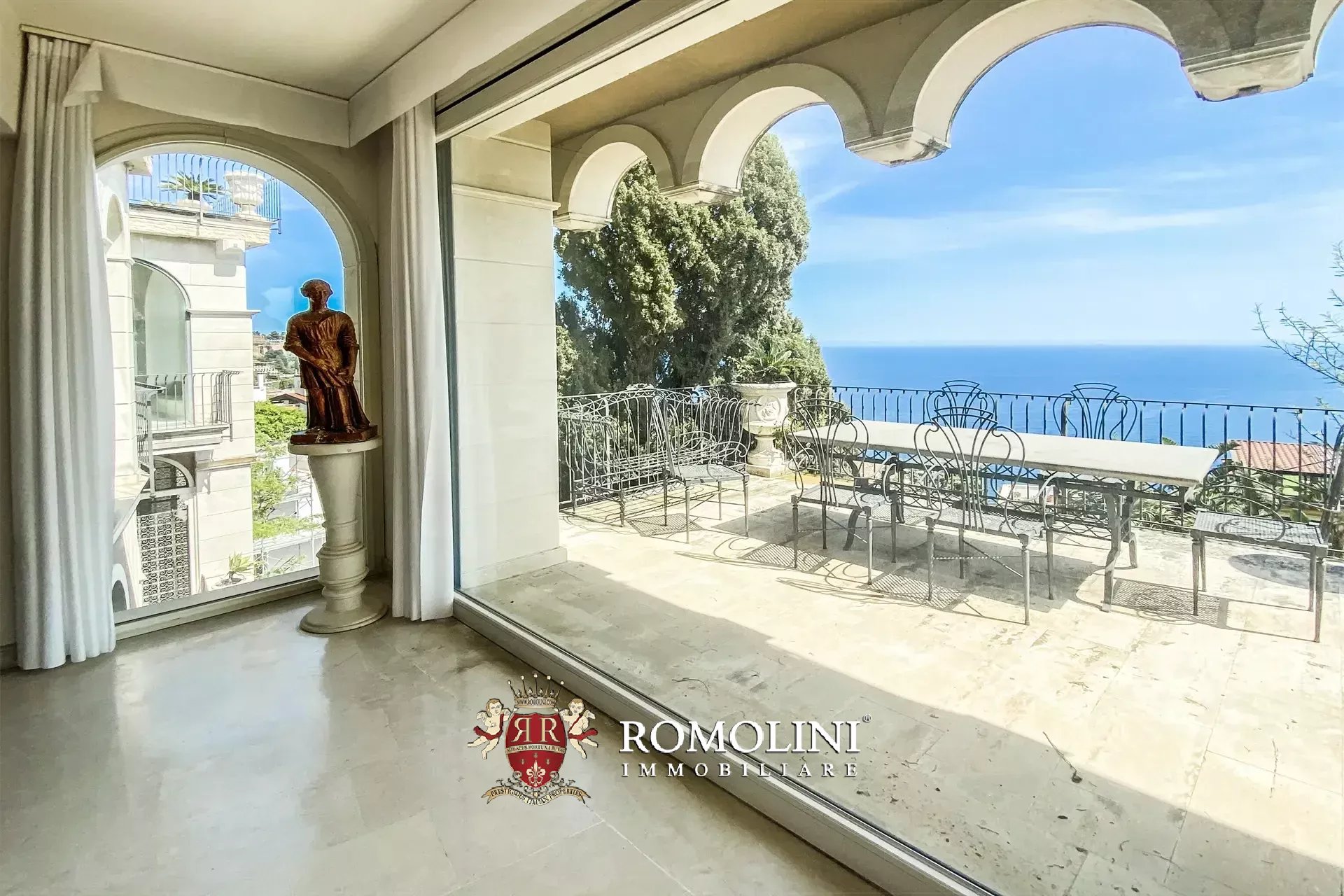 LUXURY SEA VIEW VILLA WITH POOL FOR SALE IN TAORMINA, SICILY