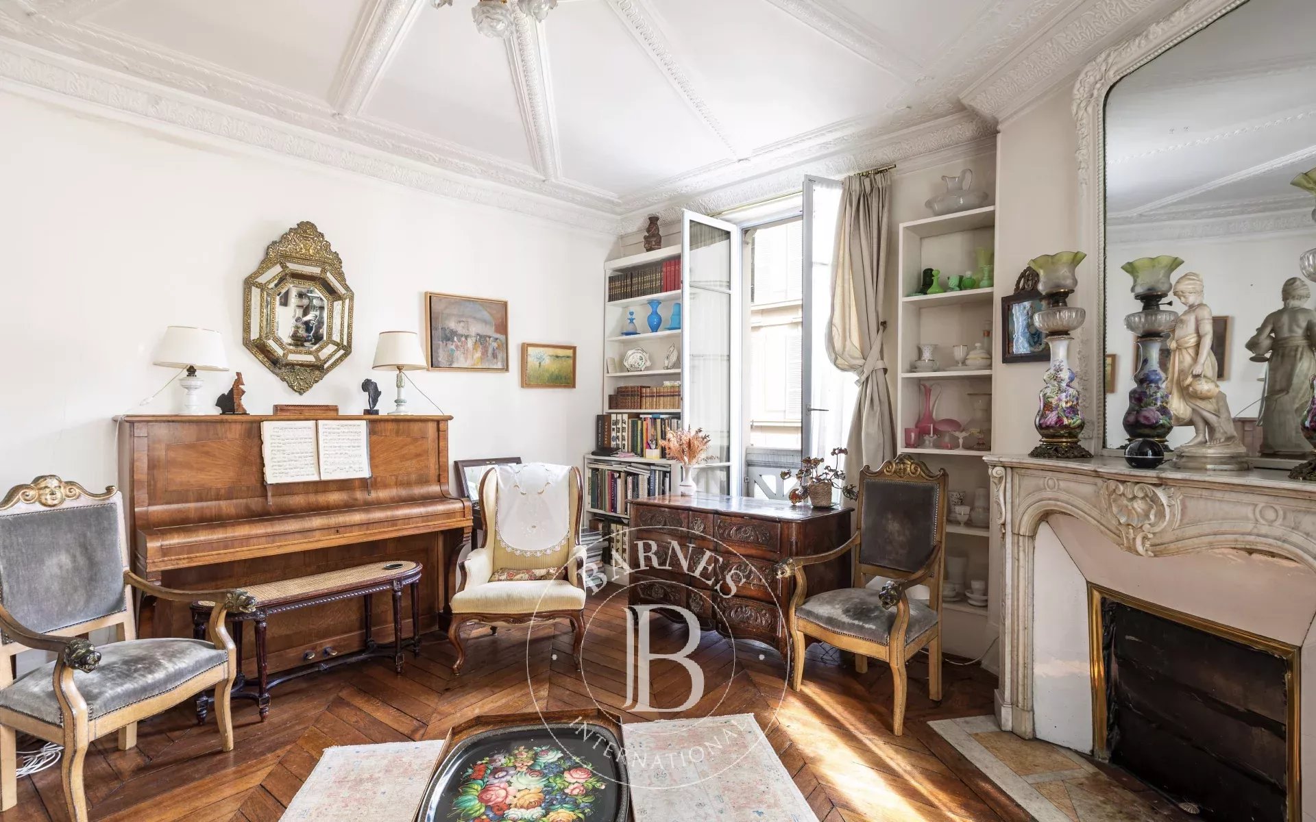 Daire Paris 9ème - picture 4