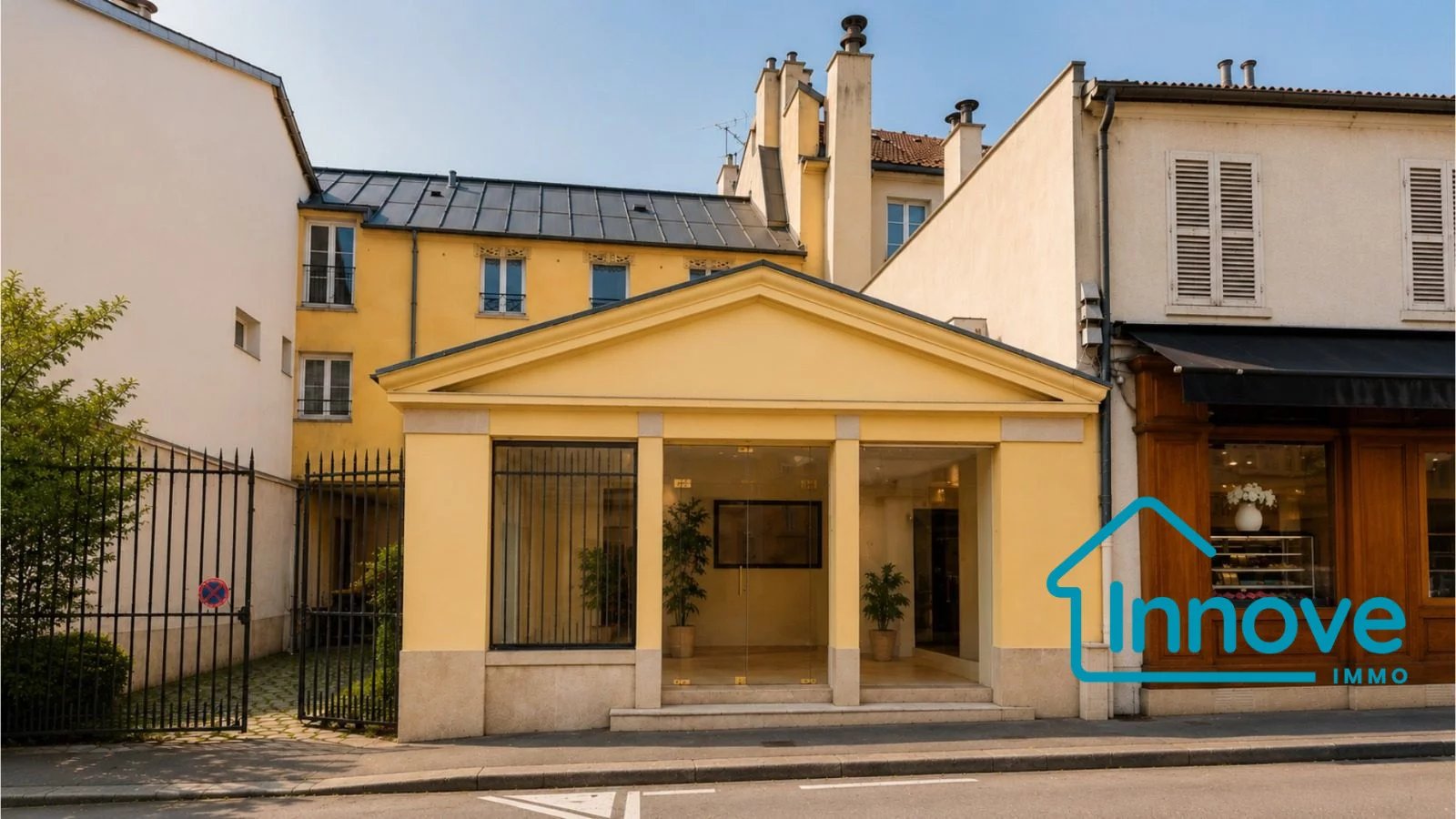 Location Local Versailles