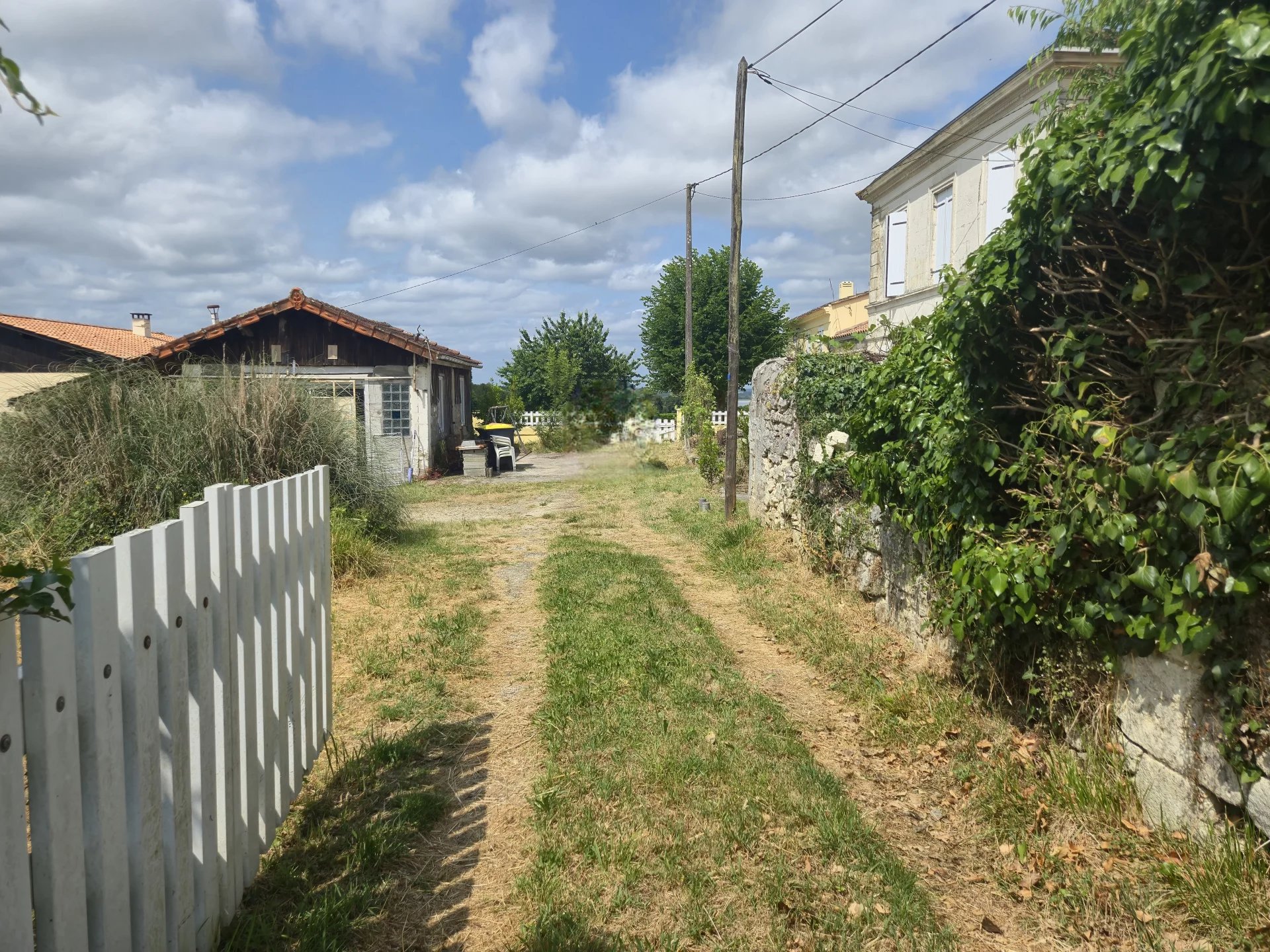 Agence immobilière de ROSER BEATRICE