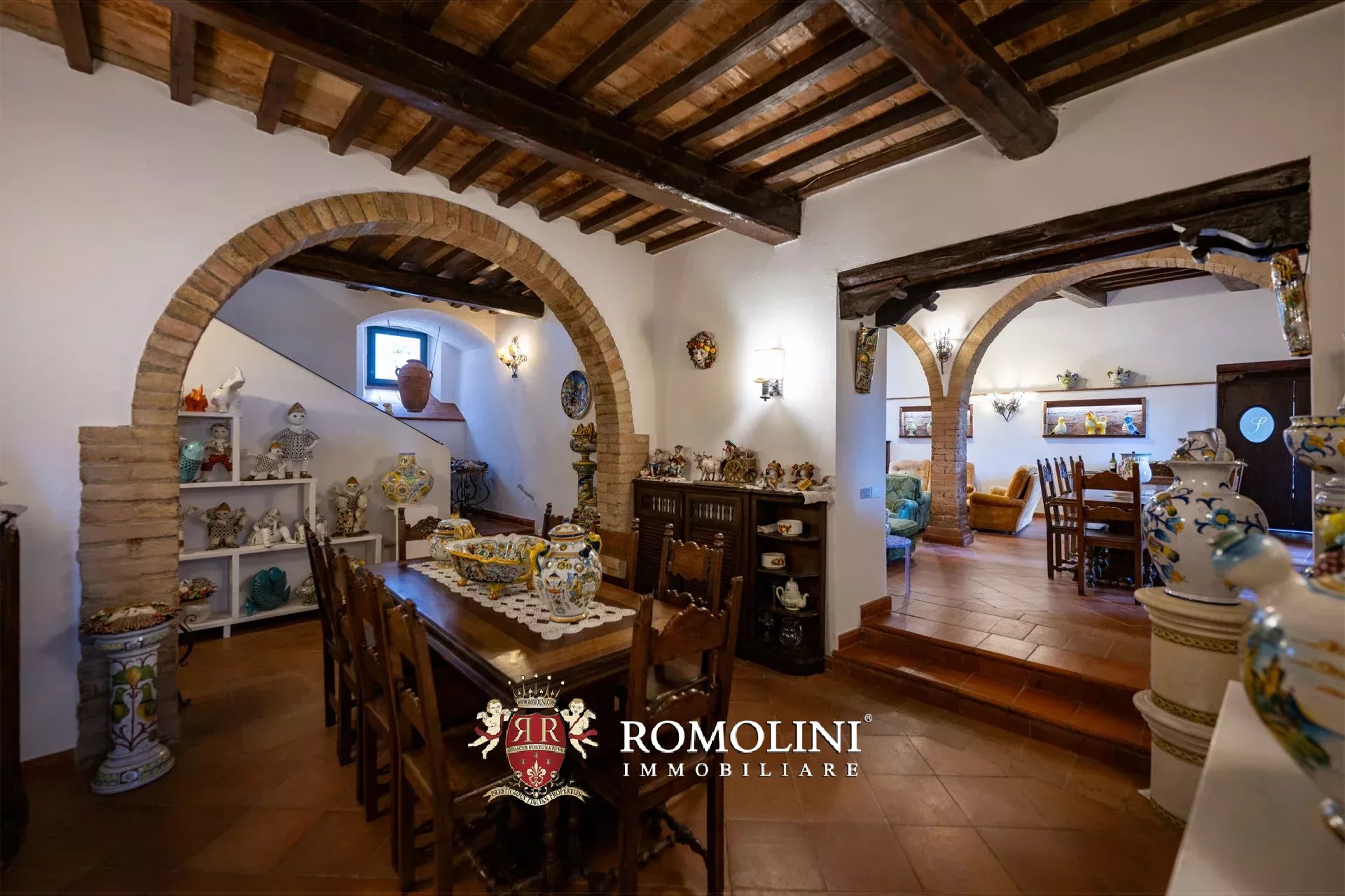 8 Bedroom Villa/Townhouse's Image 36