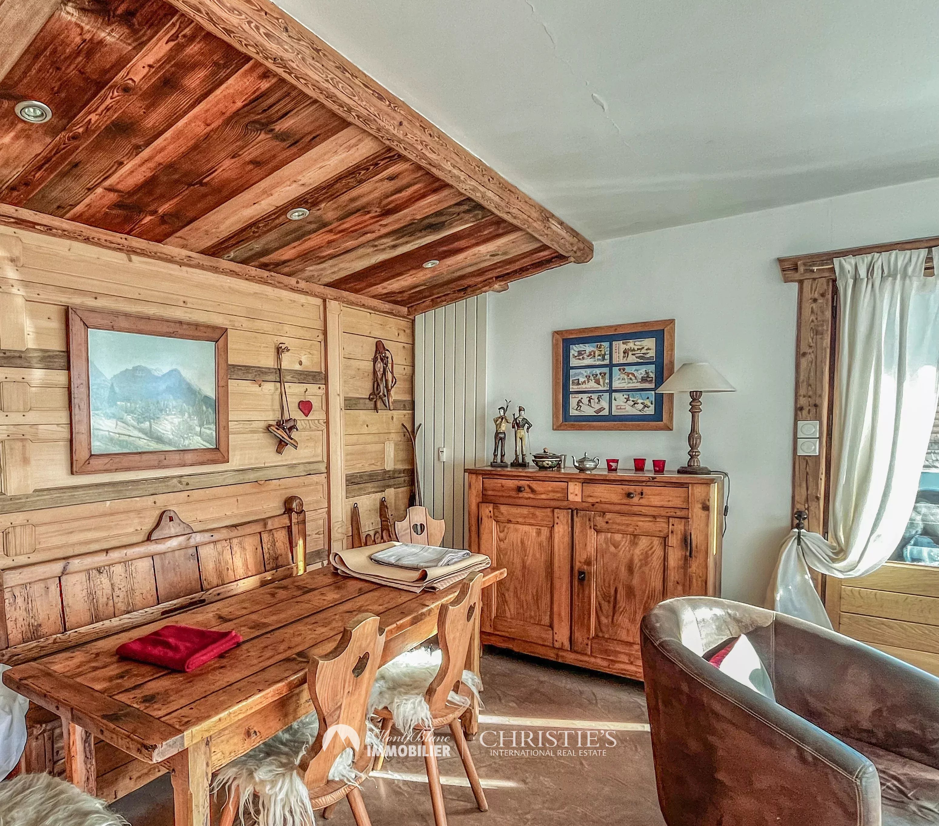 2 Bedroom Apartment/Flat's Image 3
