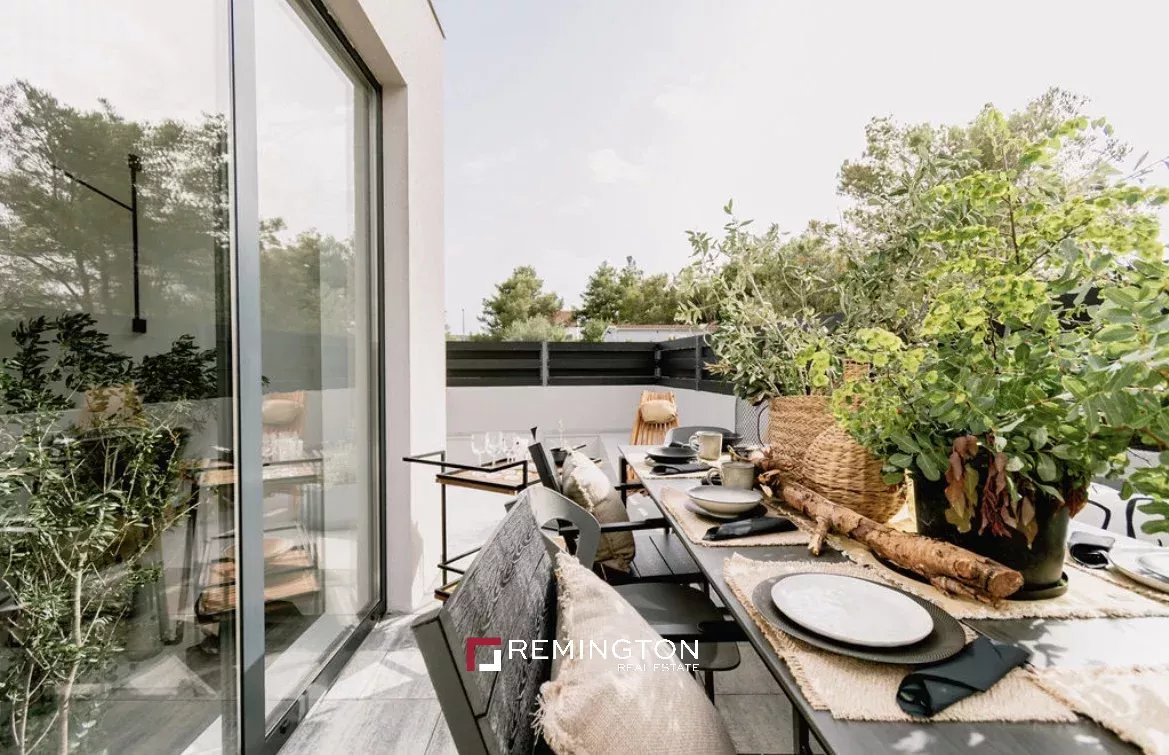 4 Bedroom Villa/Townhouse's Image 30