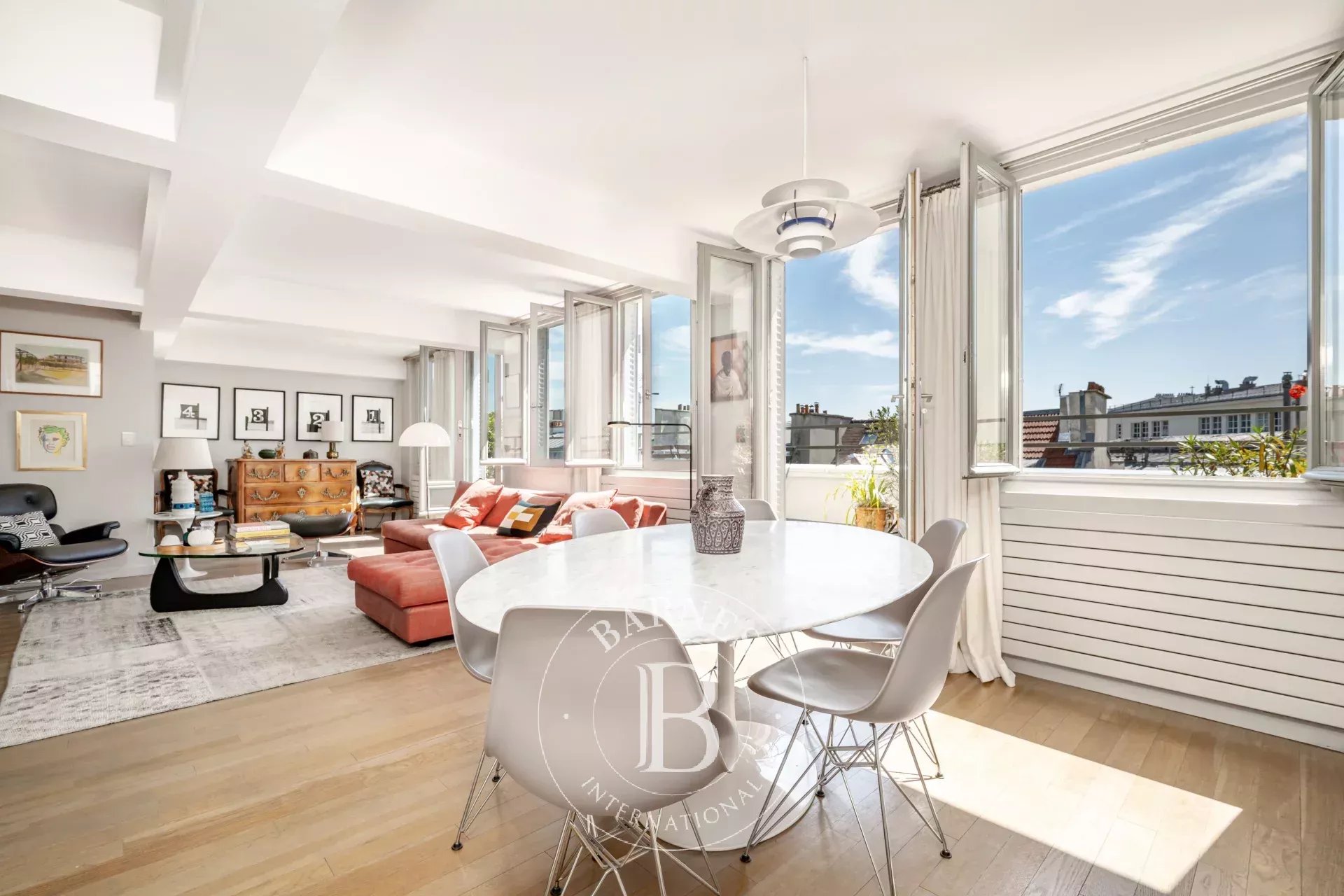 Daire Paris 3ème - picture 6