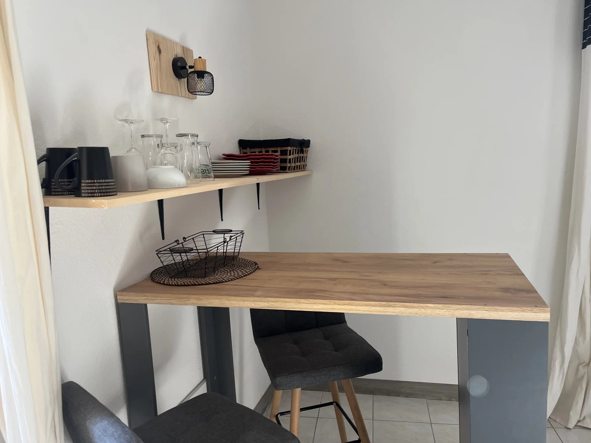 BRIGHT APARTMENT IN THE HEART OF RIEZ