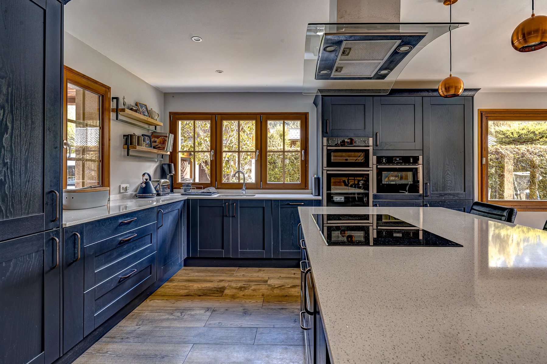 Photo of LES BOSSONS - A large, 4-bedroom chalet with independent apartment in les Bossons, Chamonix