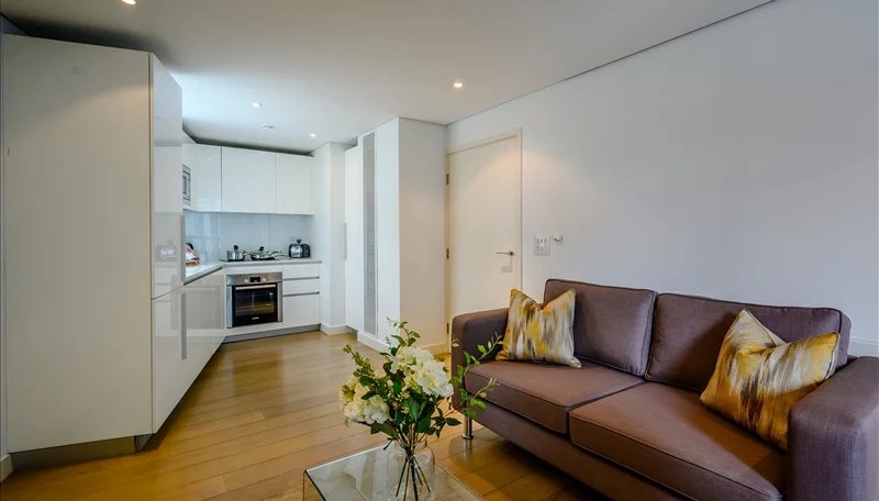 To Let | London | 535 sq ft | 1 Bedroom | 1 Bathroom | Price: £760 per week | Ref: 86641853