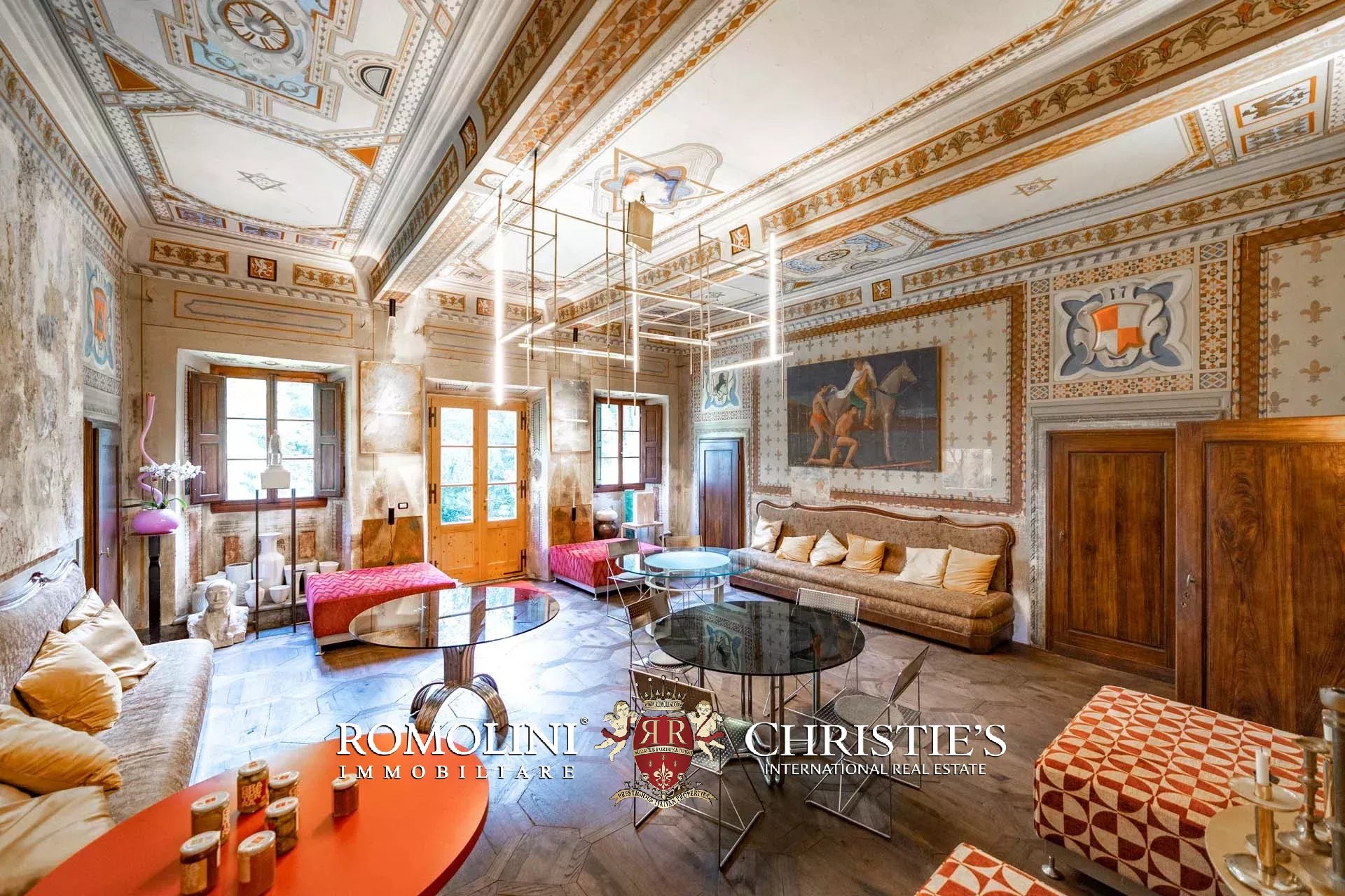 11 Bedroom Villa/Townhouse's Image 20