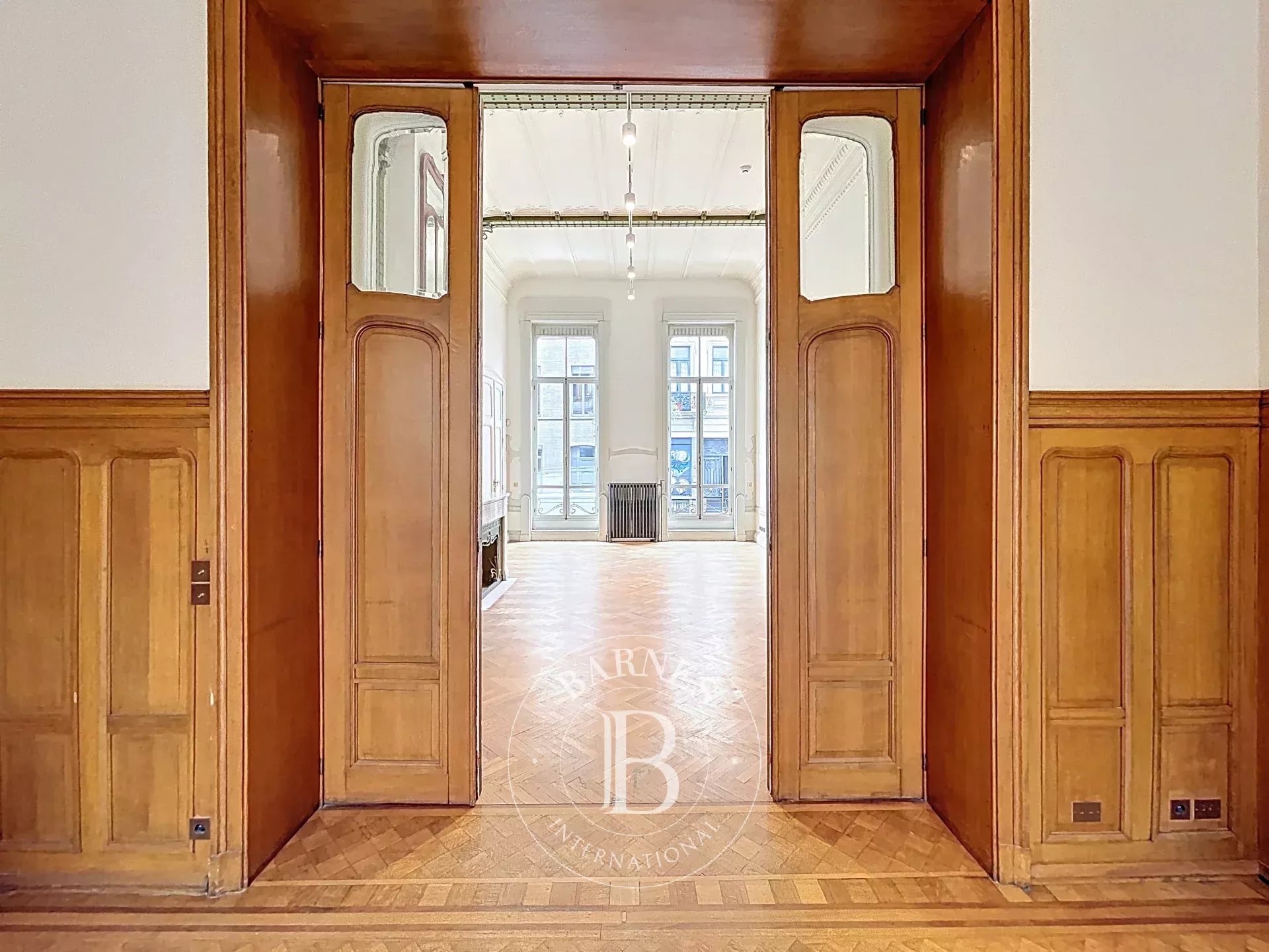 Prestigious office complex in a Victor Horta masterpiece