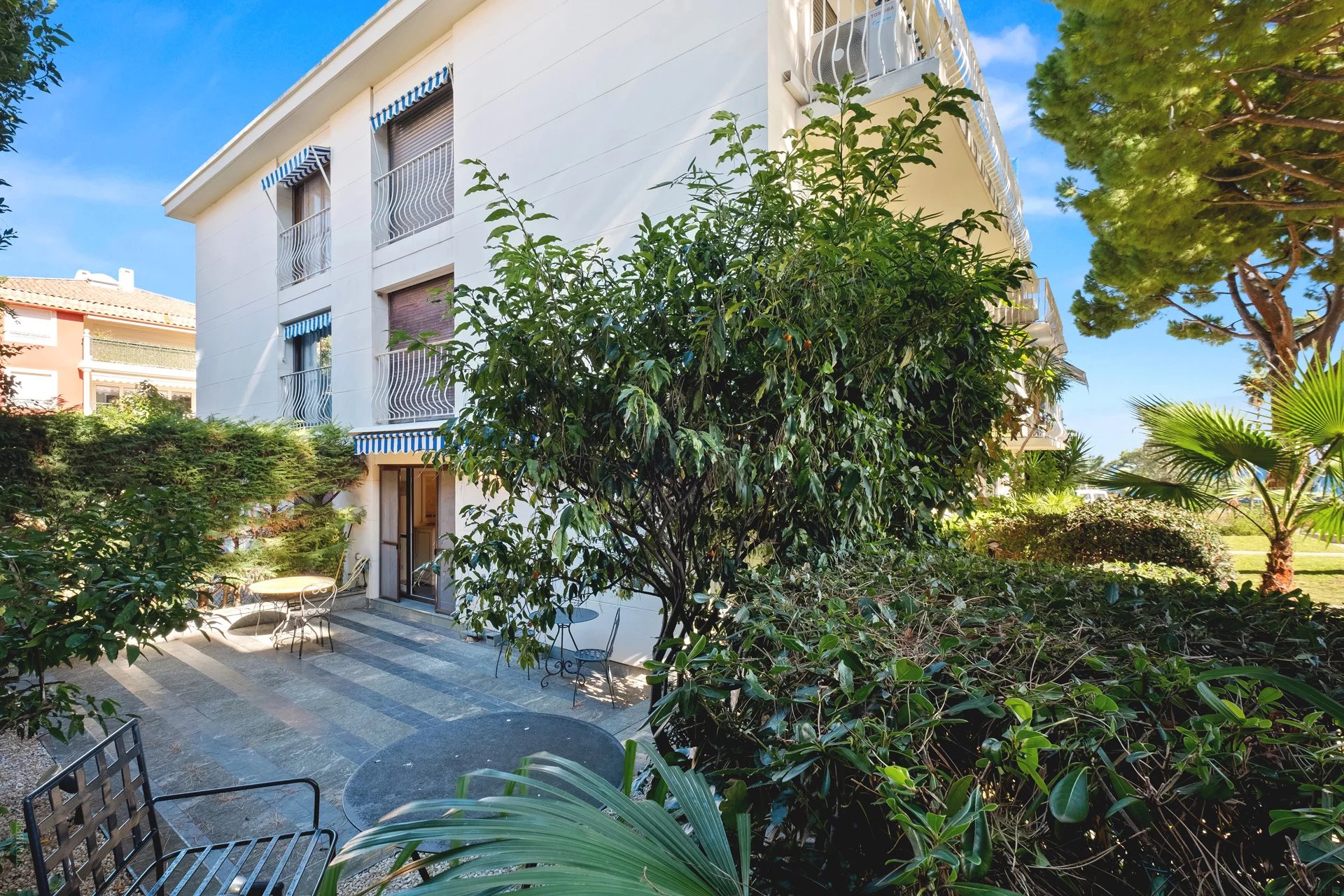 Великолепная 2 х комнатная квартира