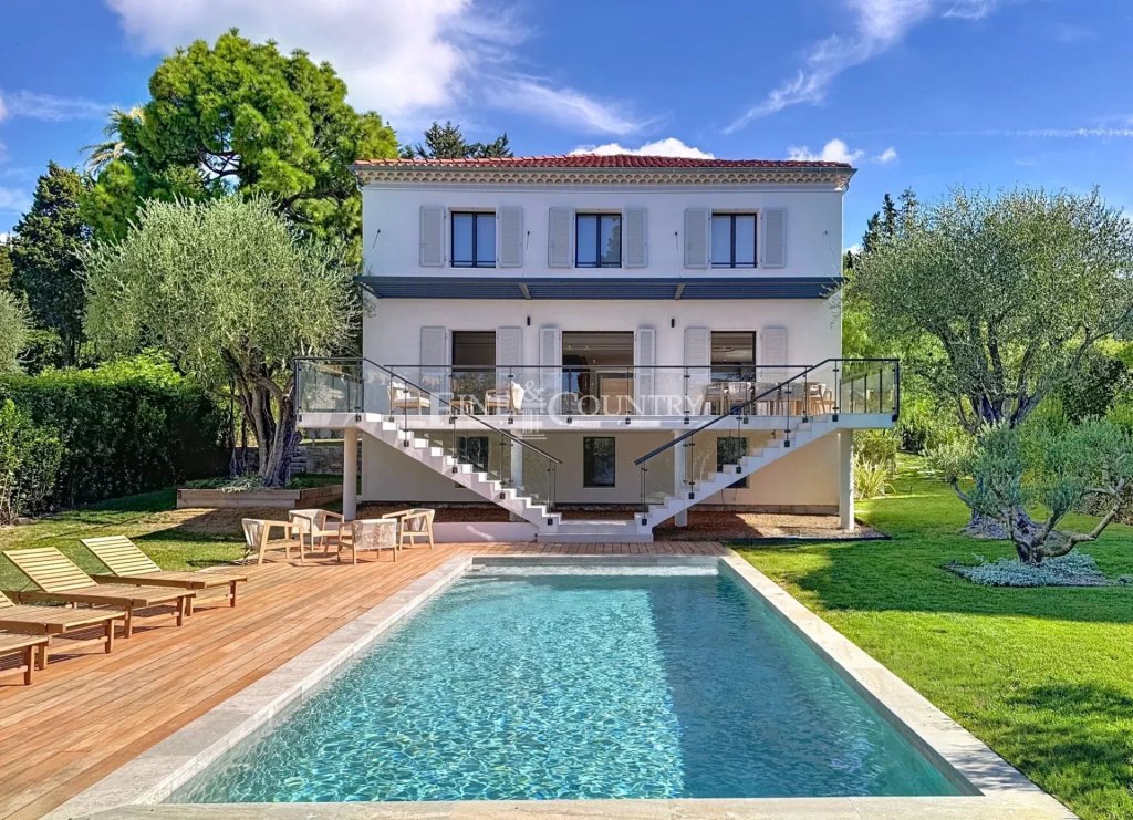 Villa for sale in Cannes — Elegant 5-Bedroom Luxury Villa for Sale in Cannes | Legacy Estate