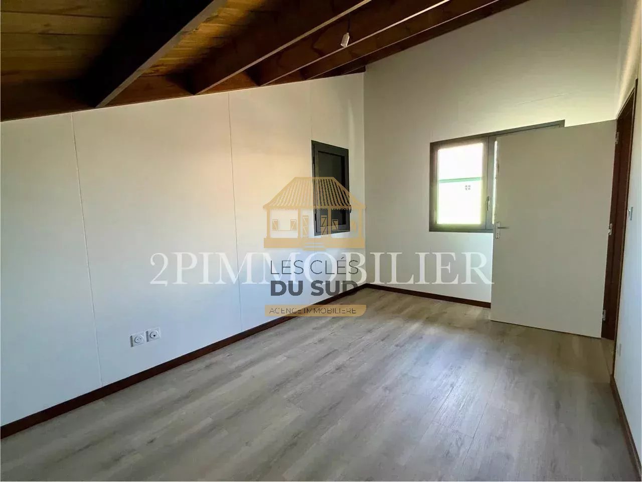 Location villa neuve F4 avec terrasse et jardin à Saint-Philippe
