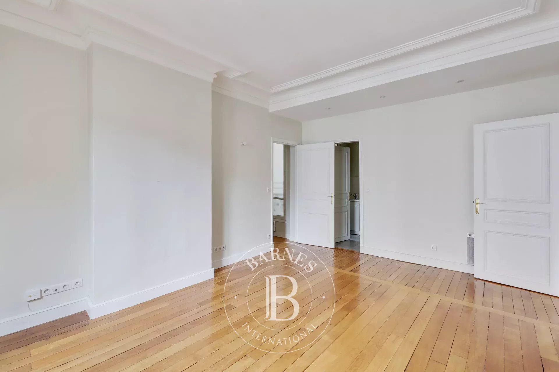 Daire Paris 6ème - picture 4