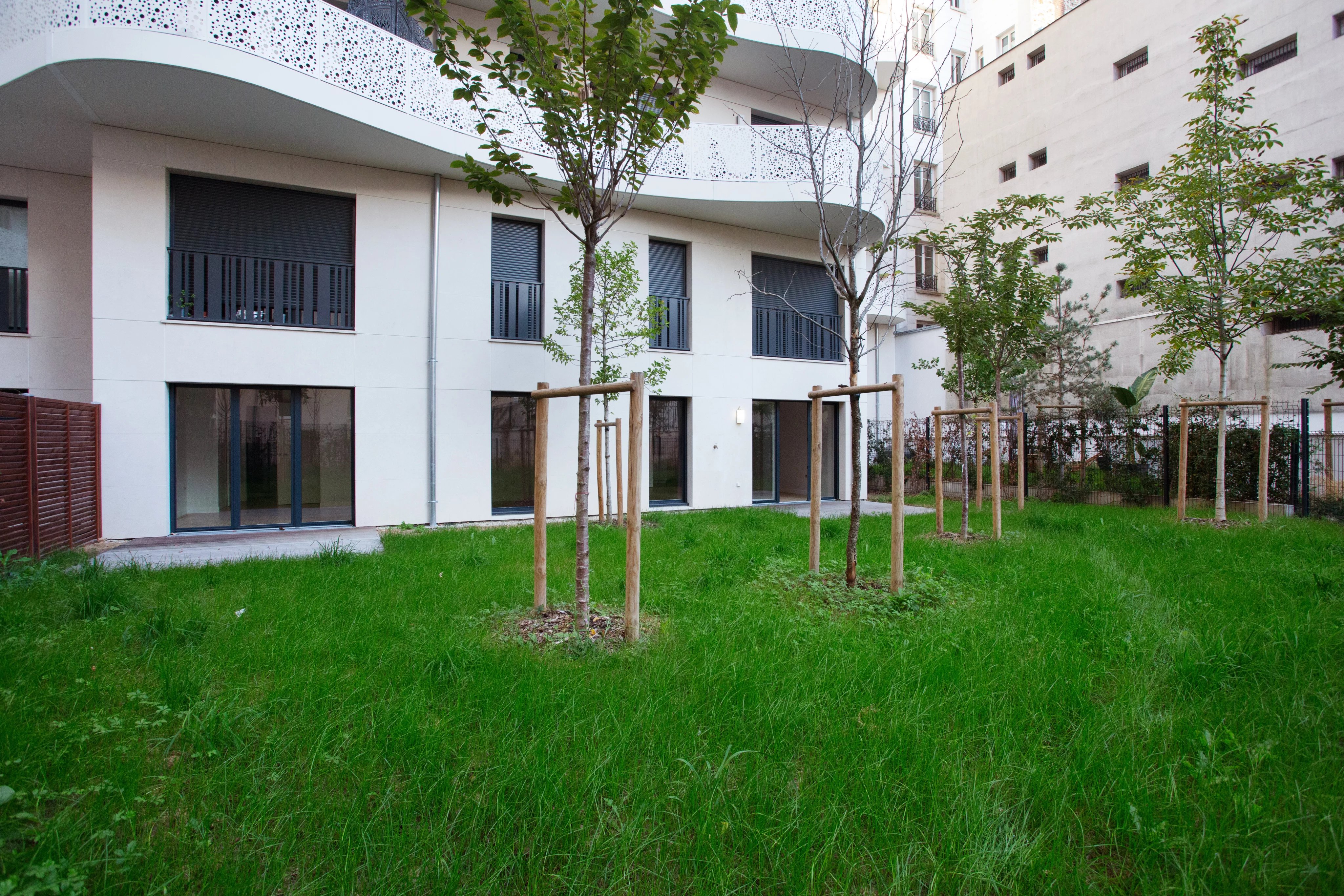 NEUILLY-SUR-SEINE - Ile de la Jatte - Rez-de-jardin