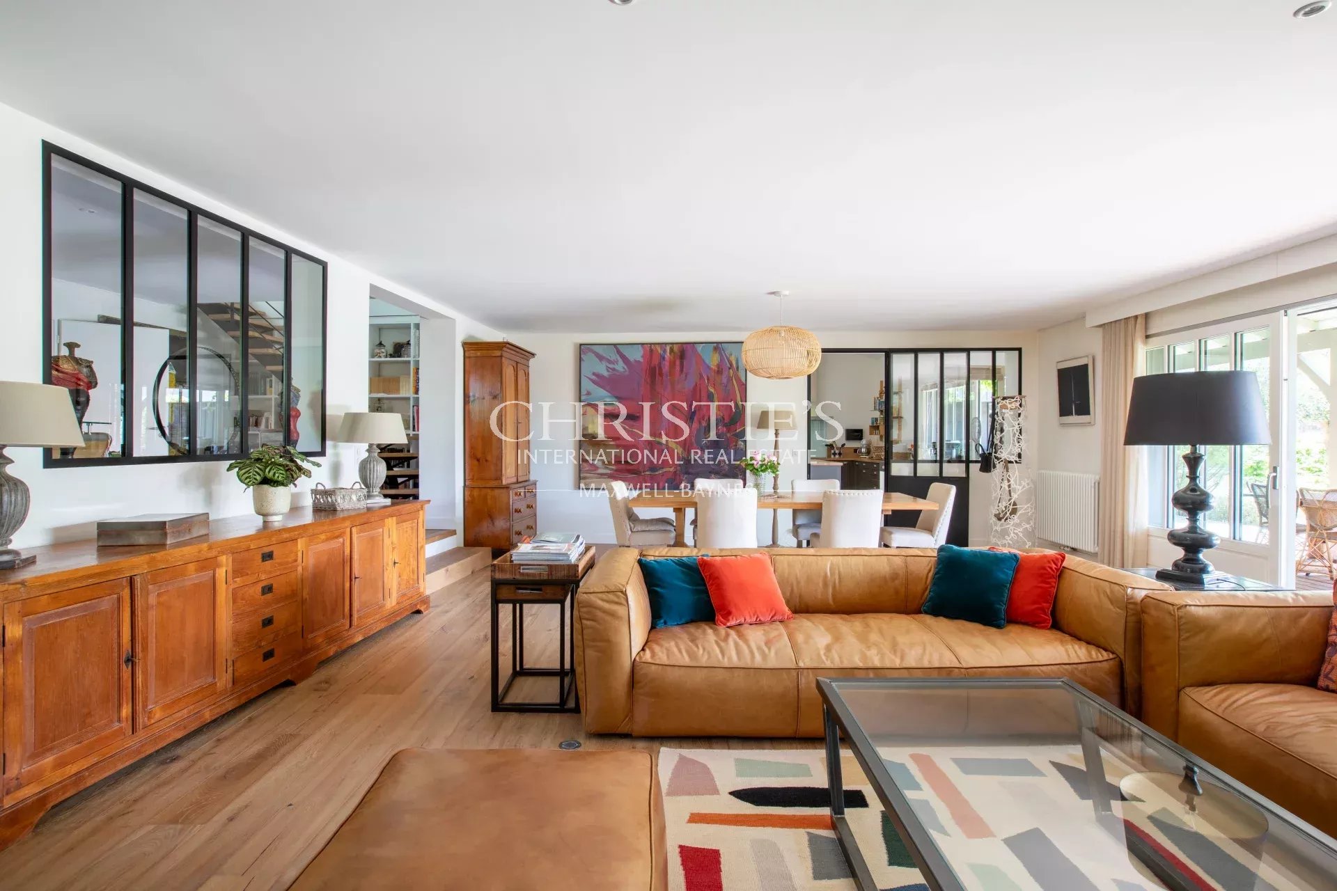 5 Bedroom Villa/Townhouse's Image 7