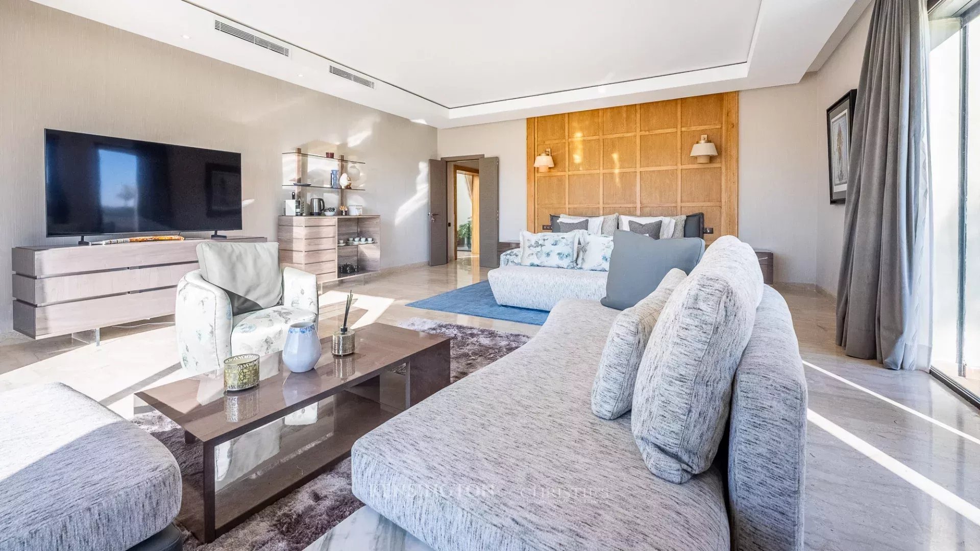 5 Bedroom Villa/Townhouse's Image 15
