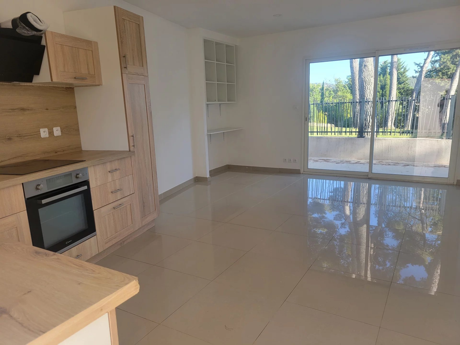 Rental Apartment Vitrolles