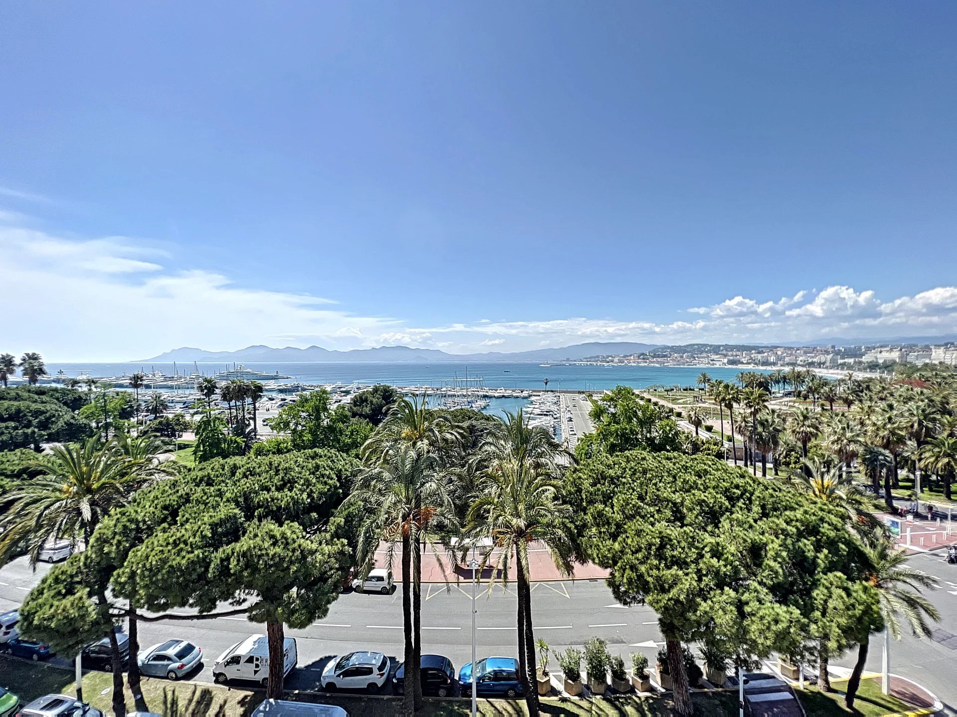 Cannes Croisette appartement 4 pièces 139m² vue mer