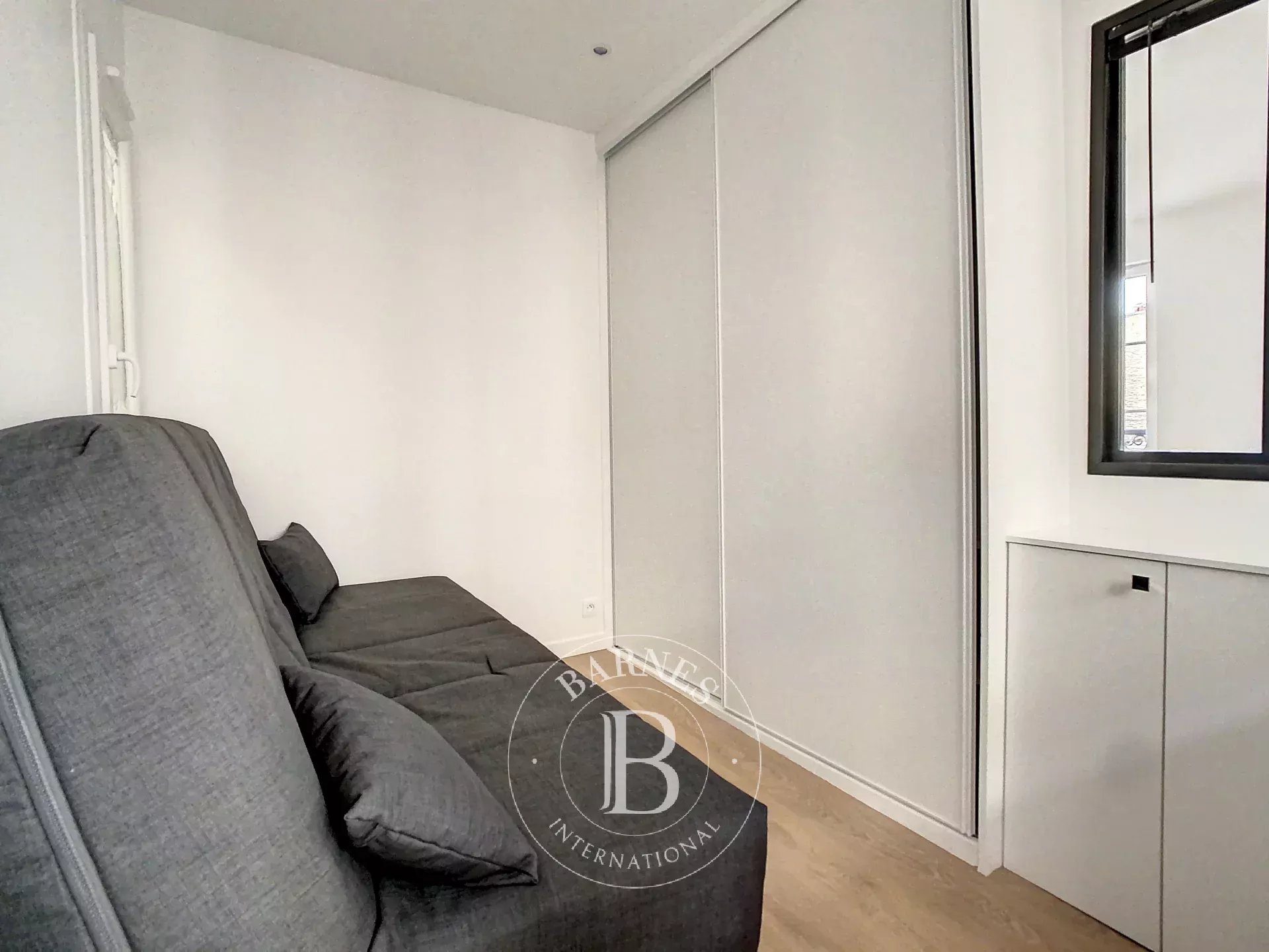 Daire Paris 18ème - picture 6