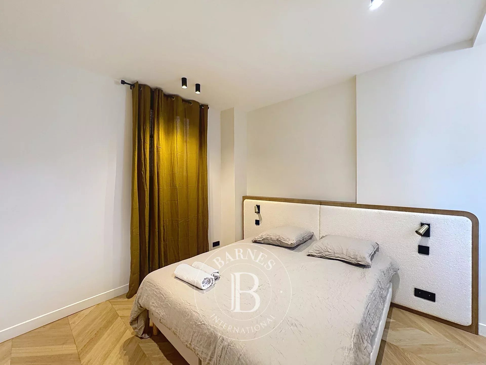 Paris  - Apartment 3 Bedrooms - picture 5