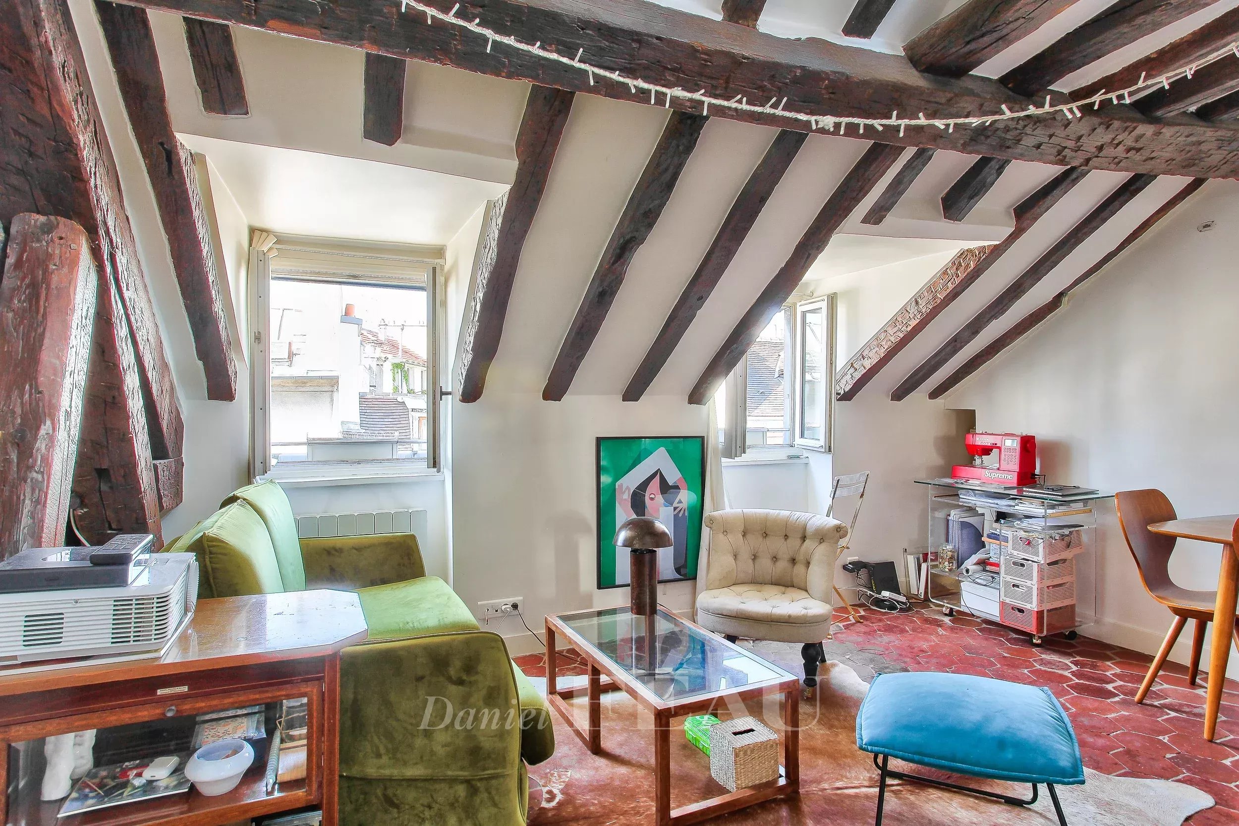 Sale Apartment Paris 3rd