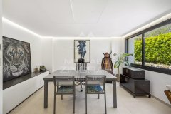 Valbonne - Elegant contemporary villa — photo 7 of 7