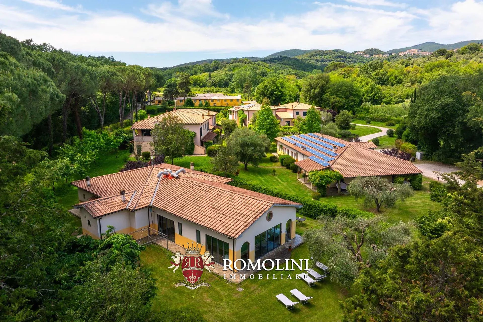 44 Bedroom Villa/Townhouse's Image 21