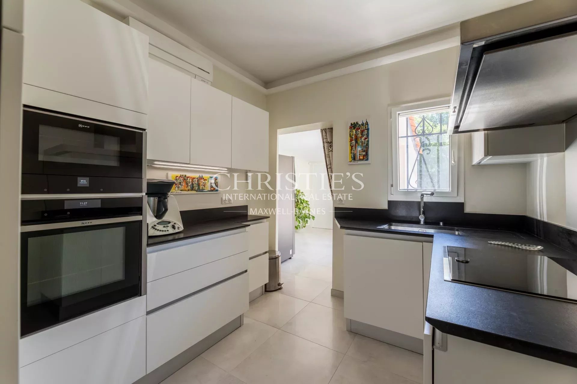 4 Bedroom Villa/Townhouse's Image 18