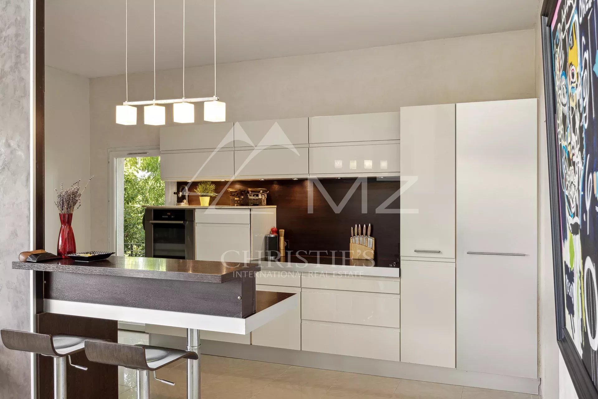 4 Bedroom Villa/Townhouse's Image 4