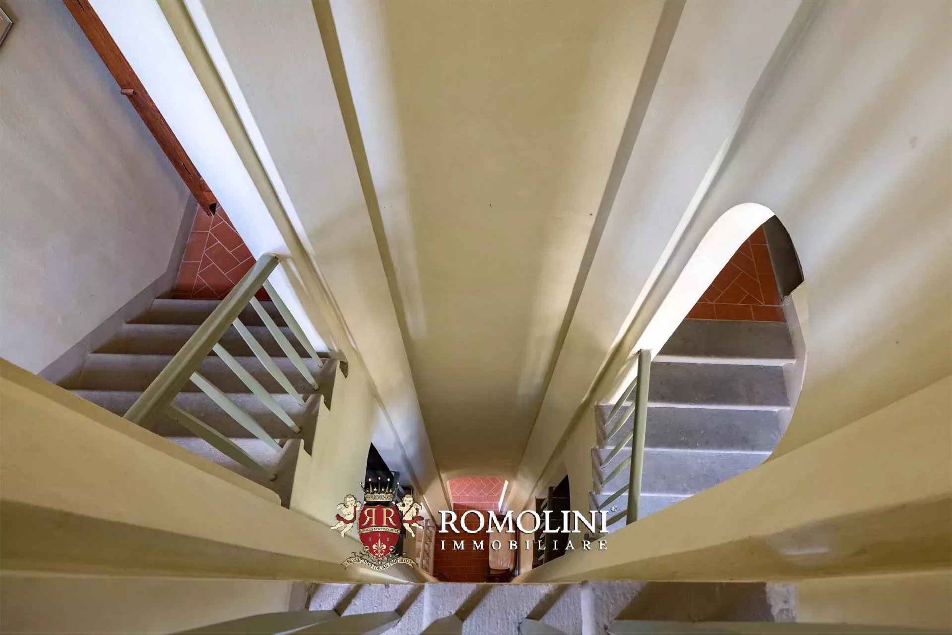 15 Bedroom Villa/Townhouse's Image 82