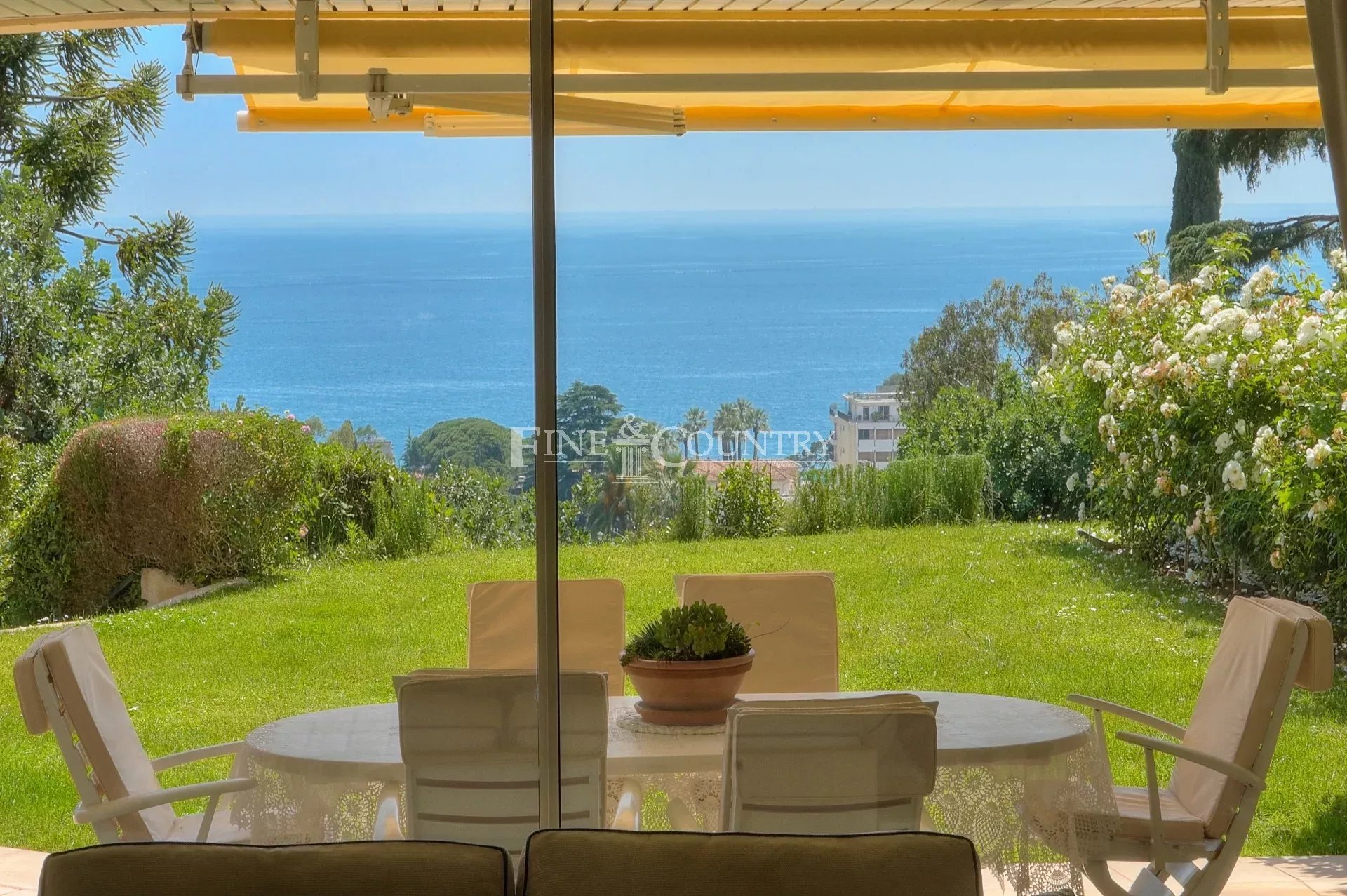 Photo of Apartment for sale in Cannes with Sea Views