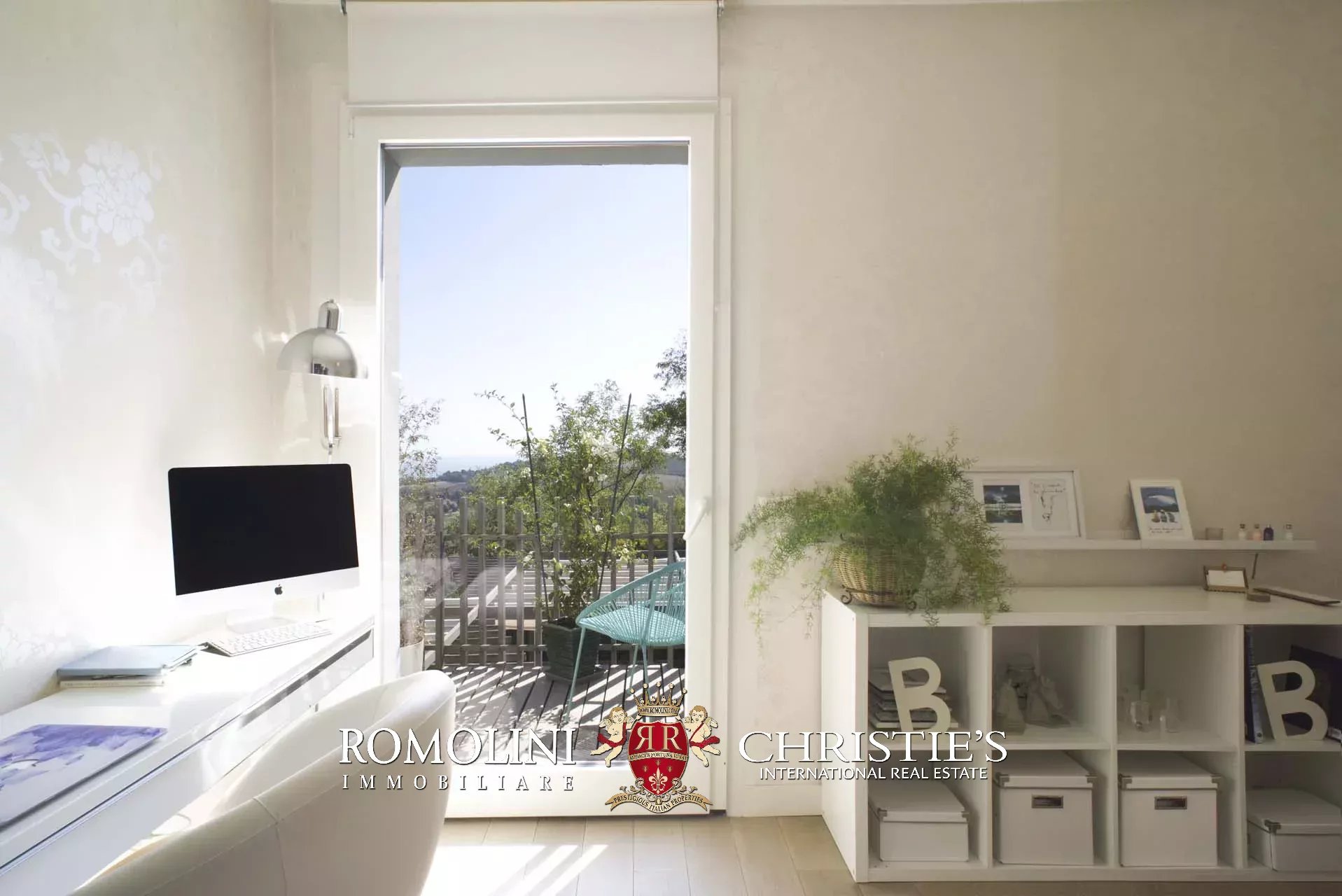 6 Bedroom Villa/Townhouse's Image 61