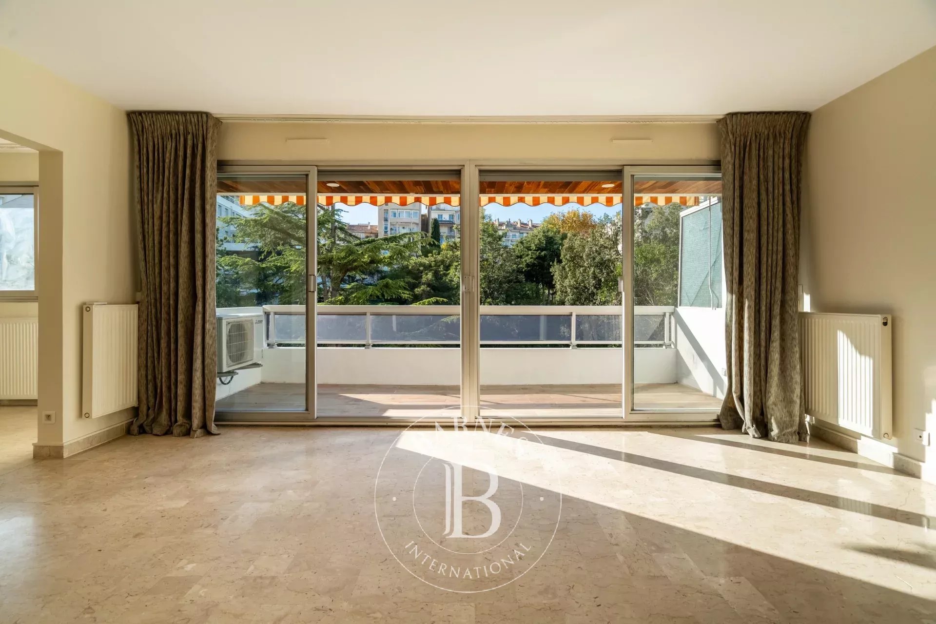 Daire Marseille 8ème