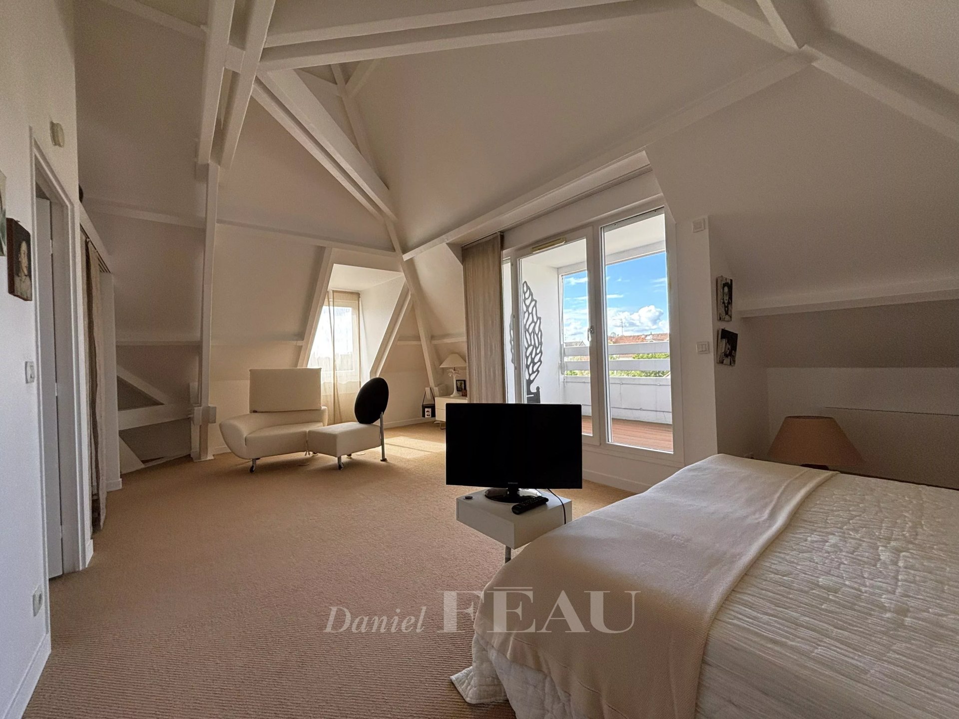 3 Bedroom Apartment/Flat's Image 4