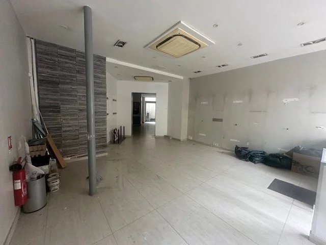 Location Local commercial Paris 17ème