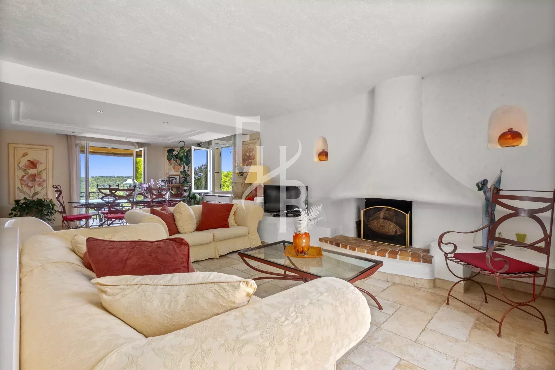 Villa 8 P, vue panoramique à Vallauris
