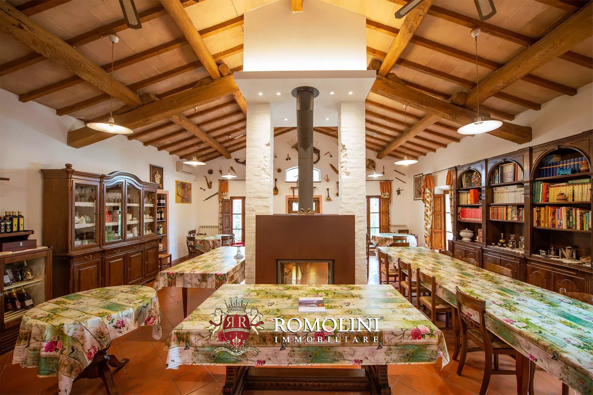 12 Bedroom Villa/Townhouse's Image 21