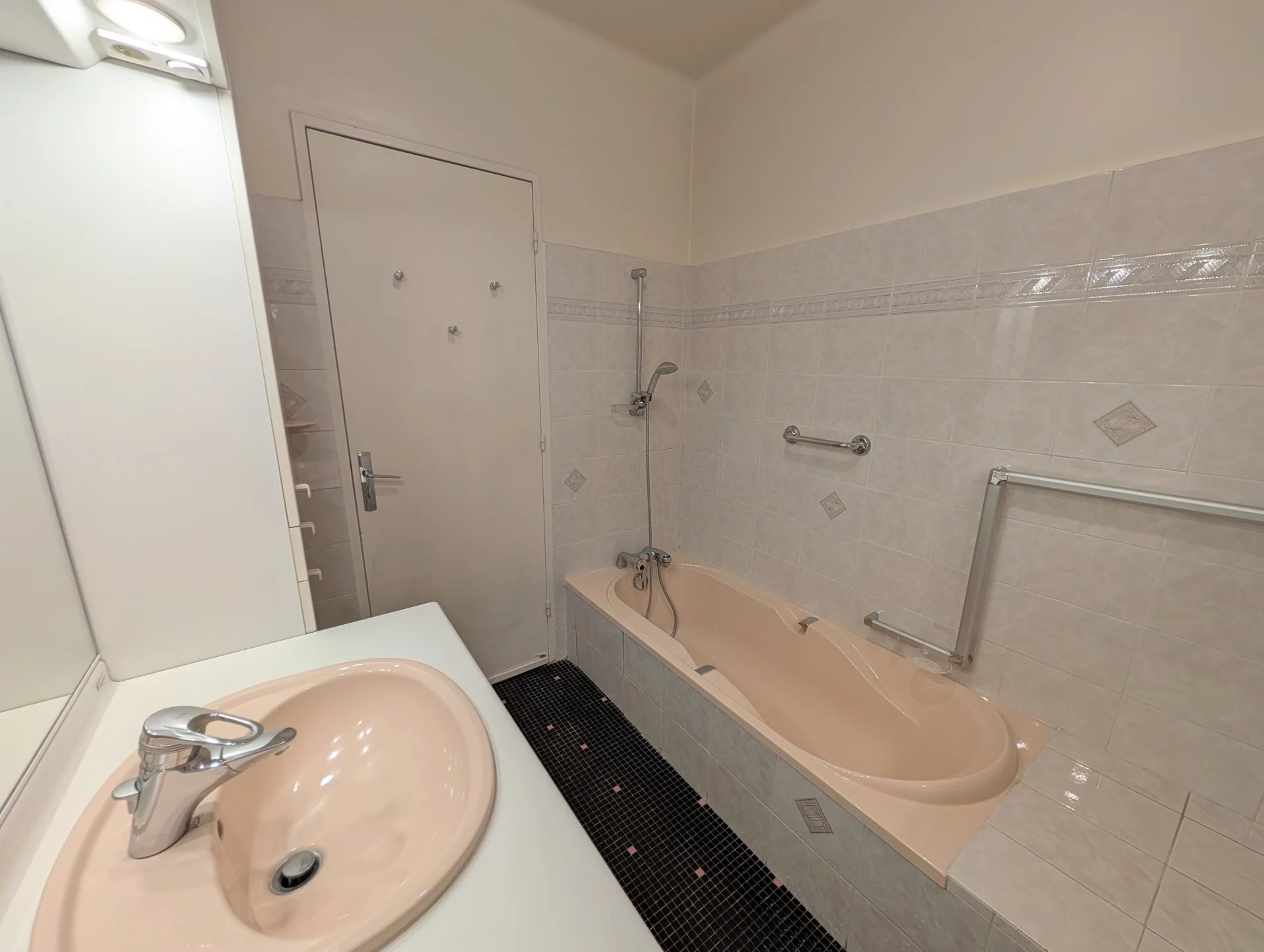 Caluire (Montessuy) T3 de 80 m²