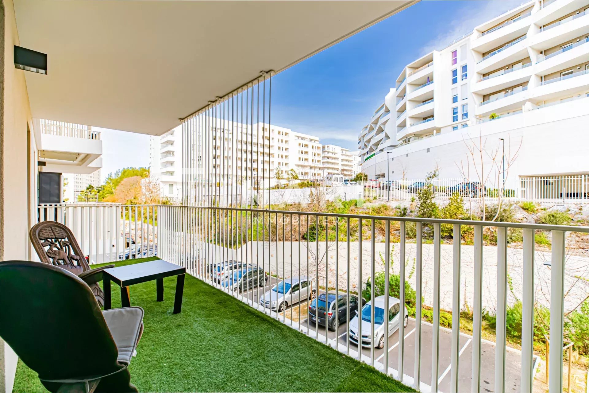 LE CHALEUREUX - Appartement T3 de 62m2 + 11m2 Terrasse  - 13009 VALMANTE