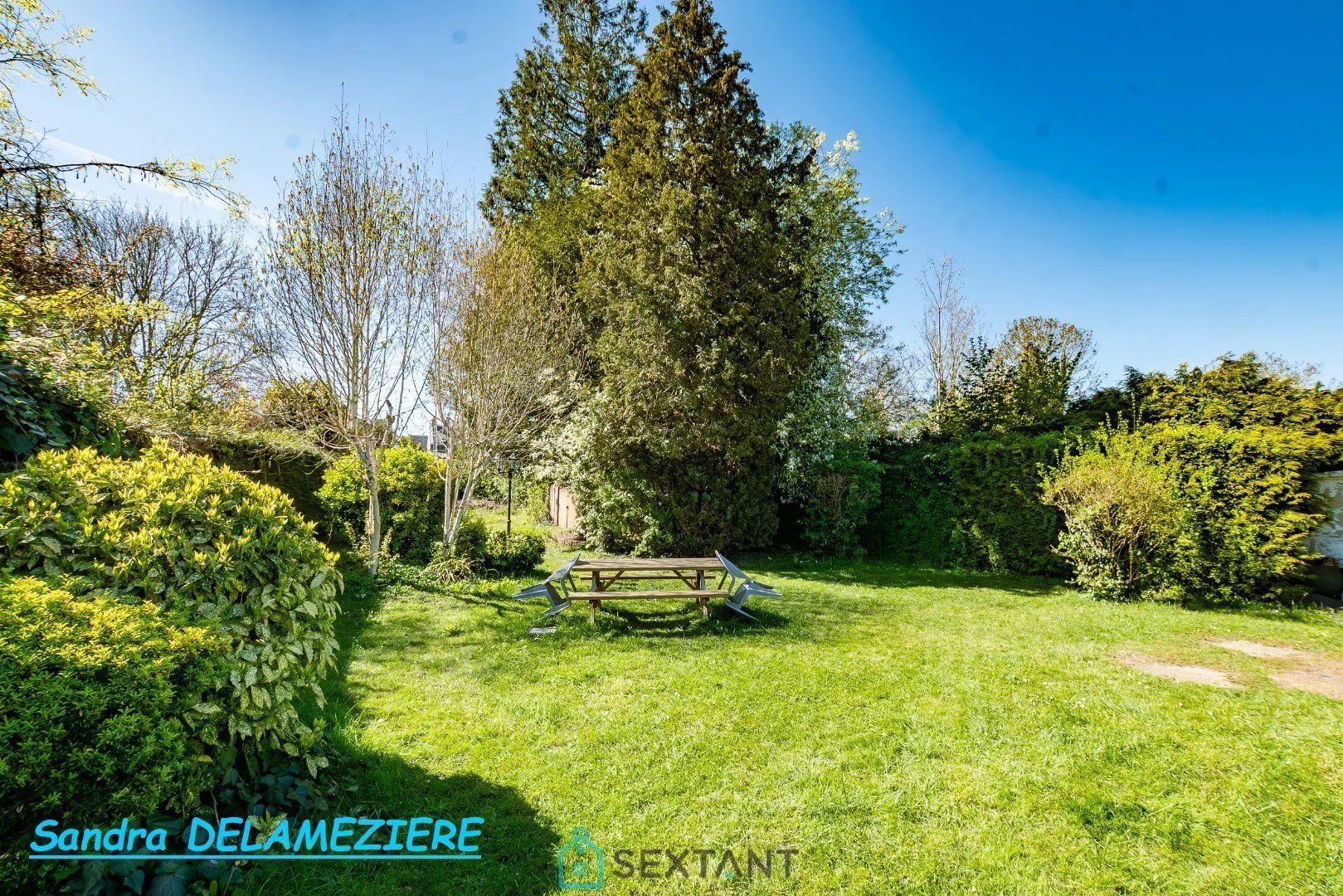 Maison de charme avec grand jardin