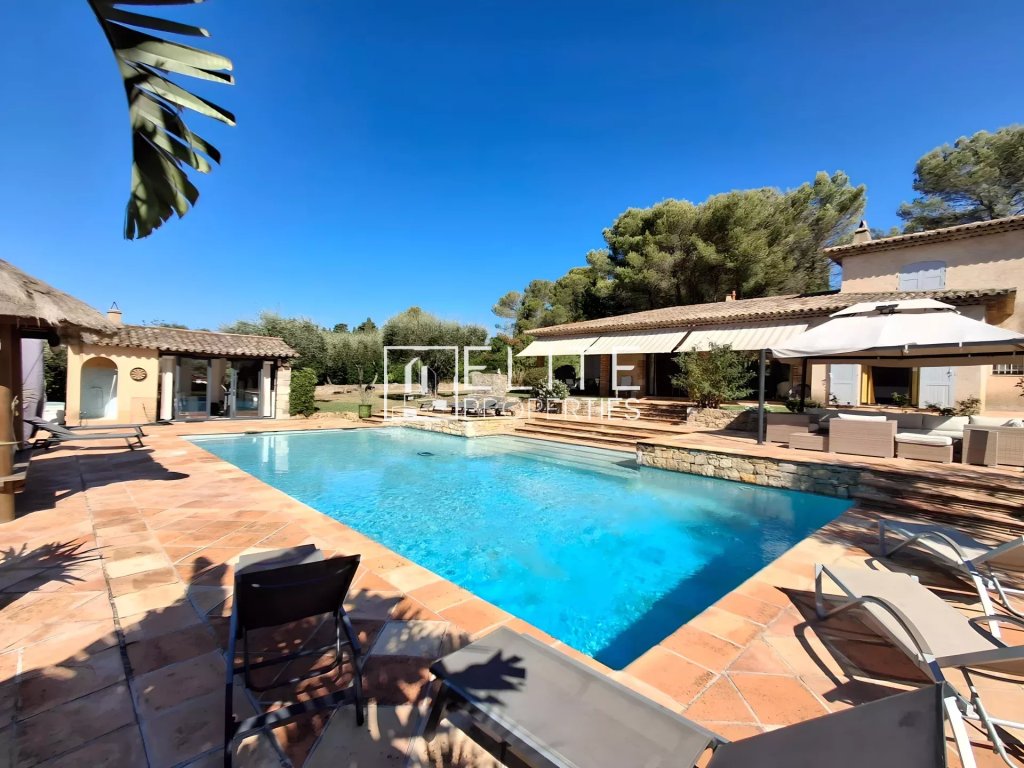 Villa for sale in Mouans-sartoux — Mouans-Sartoux - Prestigious property