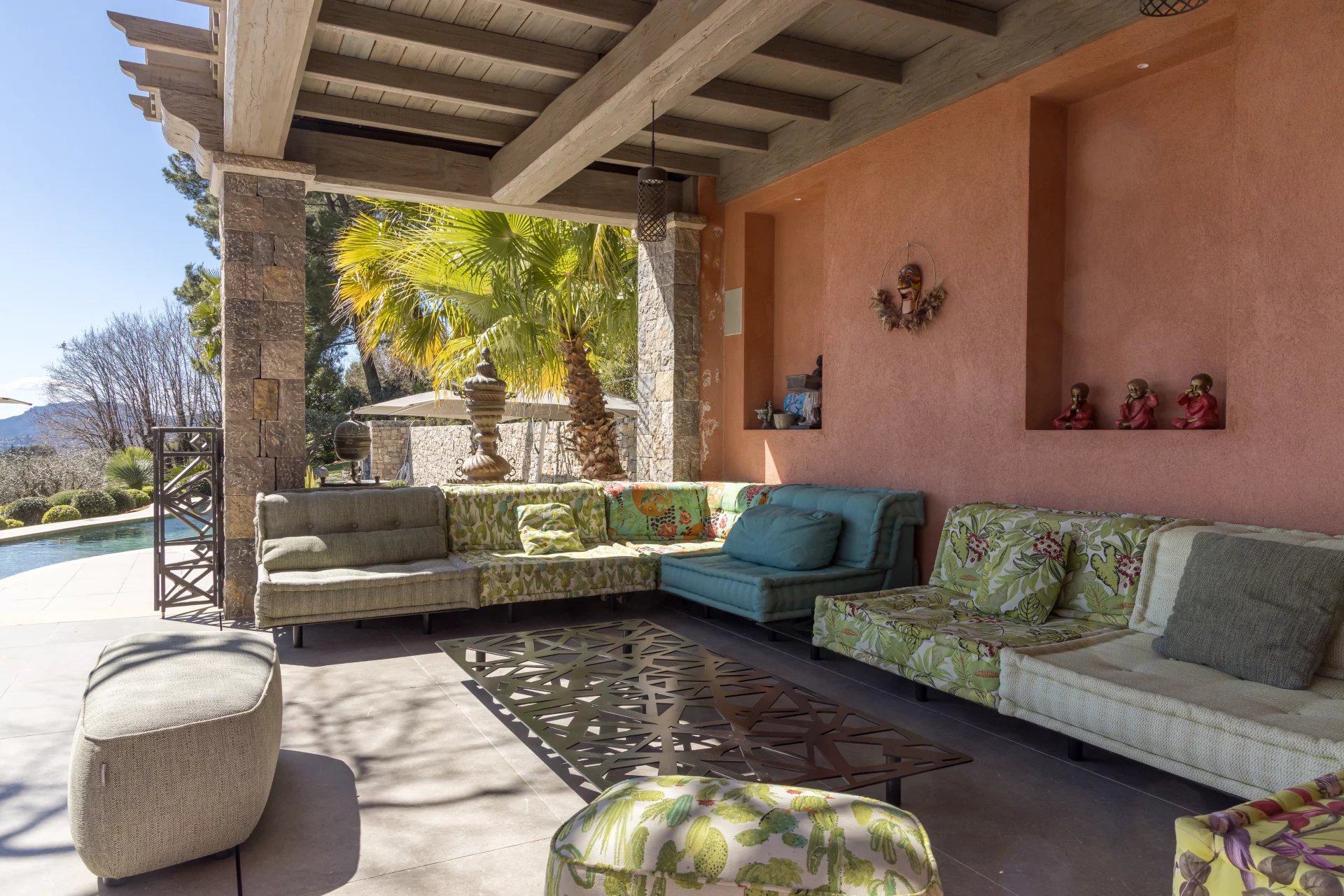 Mougins - Sumptuous villa with panoramic sea view