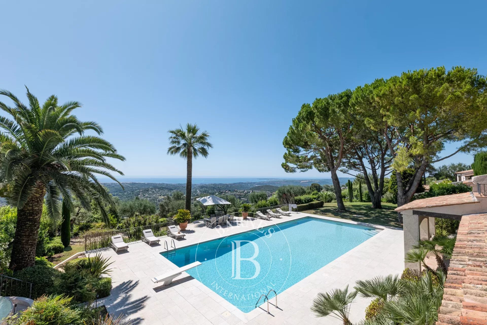 Villa Vence  -  ref 82285507 (picture 1)