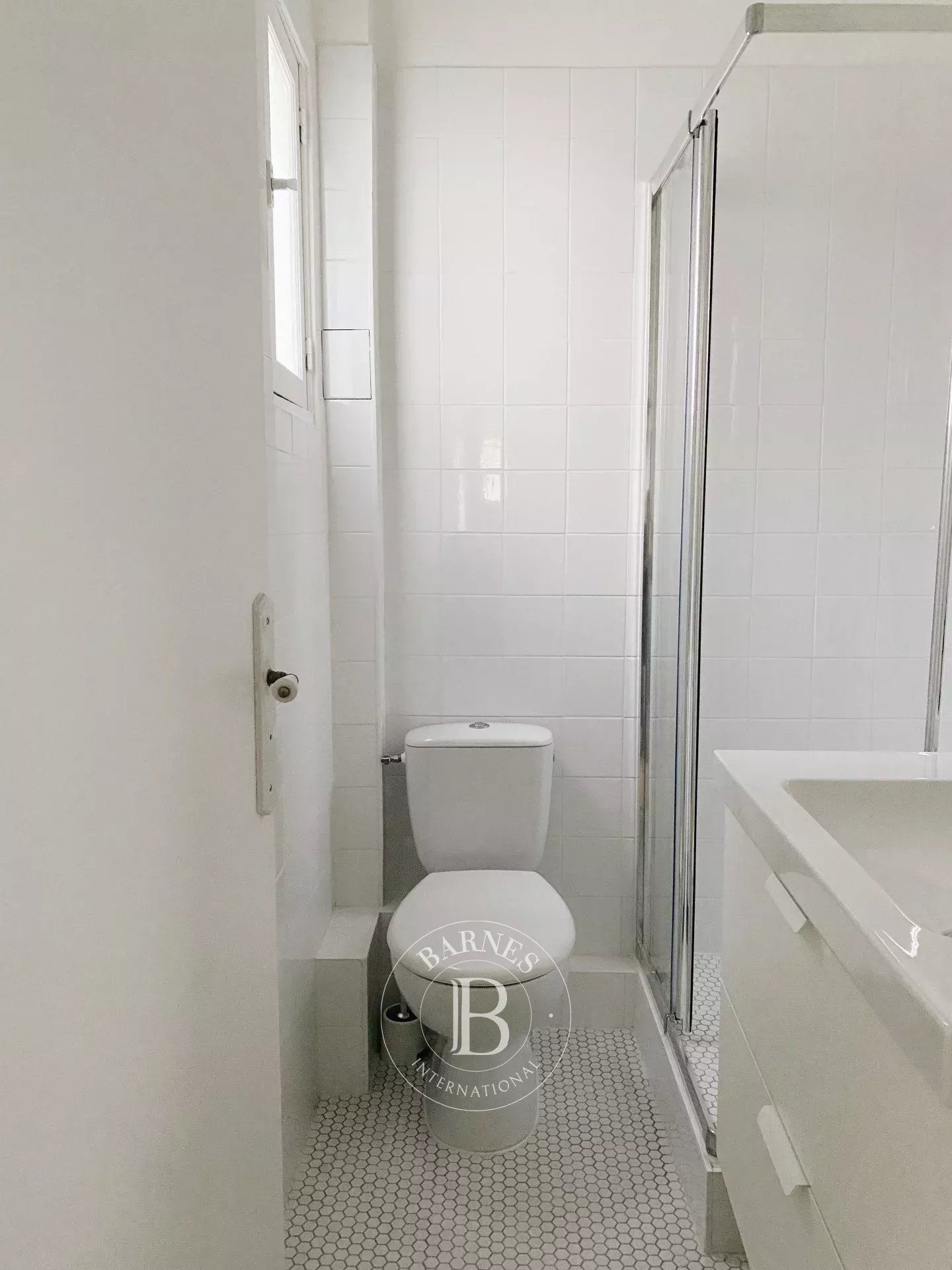 Daire Paris 18ème - picture 9