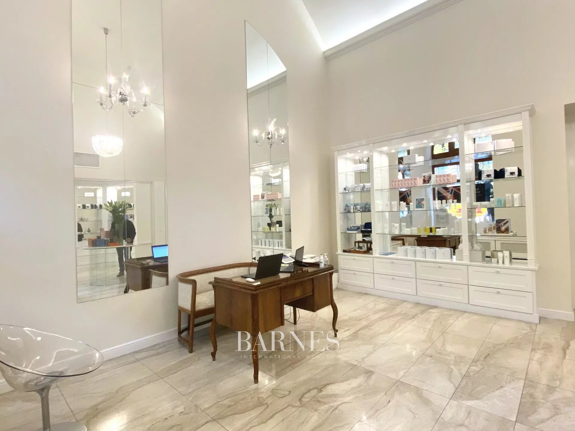 Tesisler Budapest VI. kerülete - picture 4