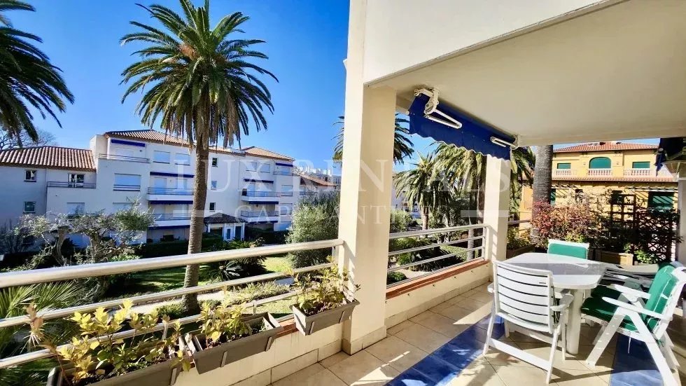 Beautiful apartment on the edge of Cap d'Antibes