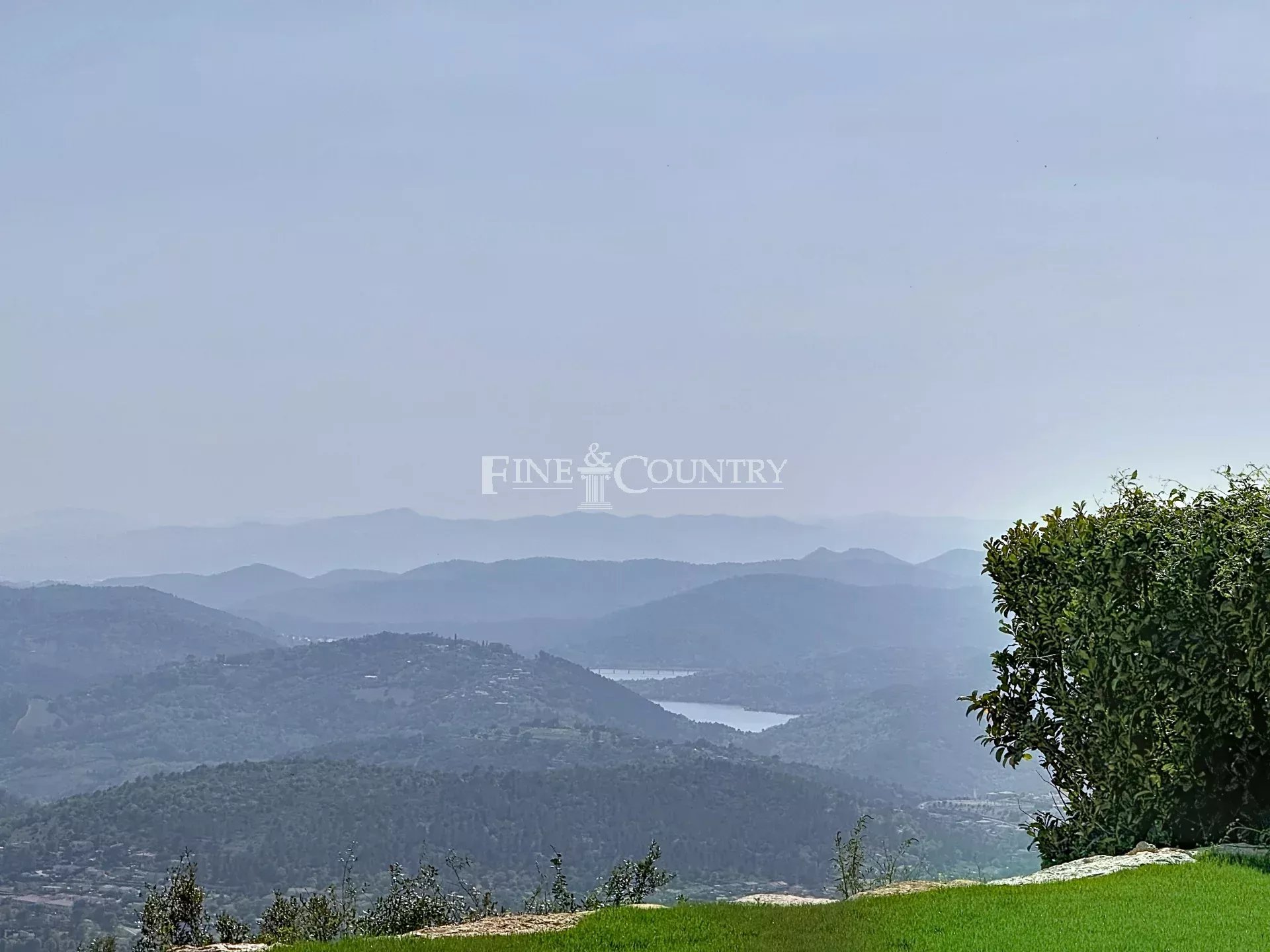 Photo of For sale villa in Cabris