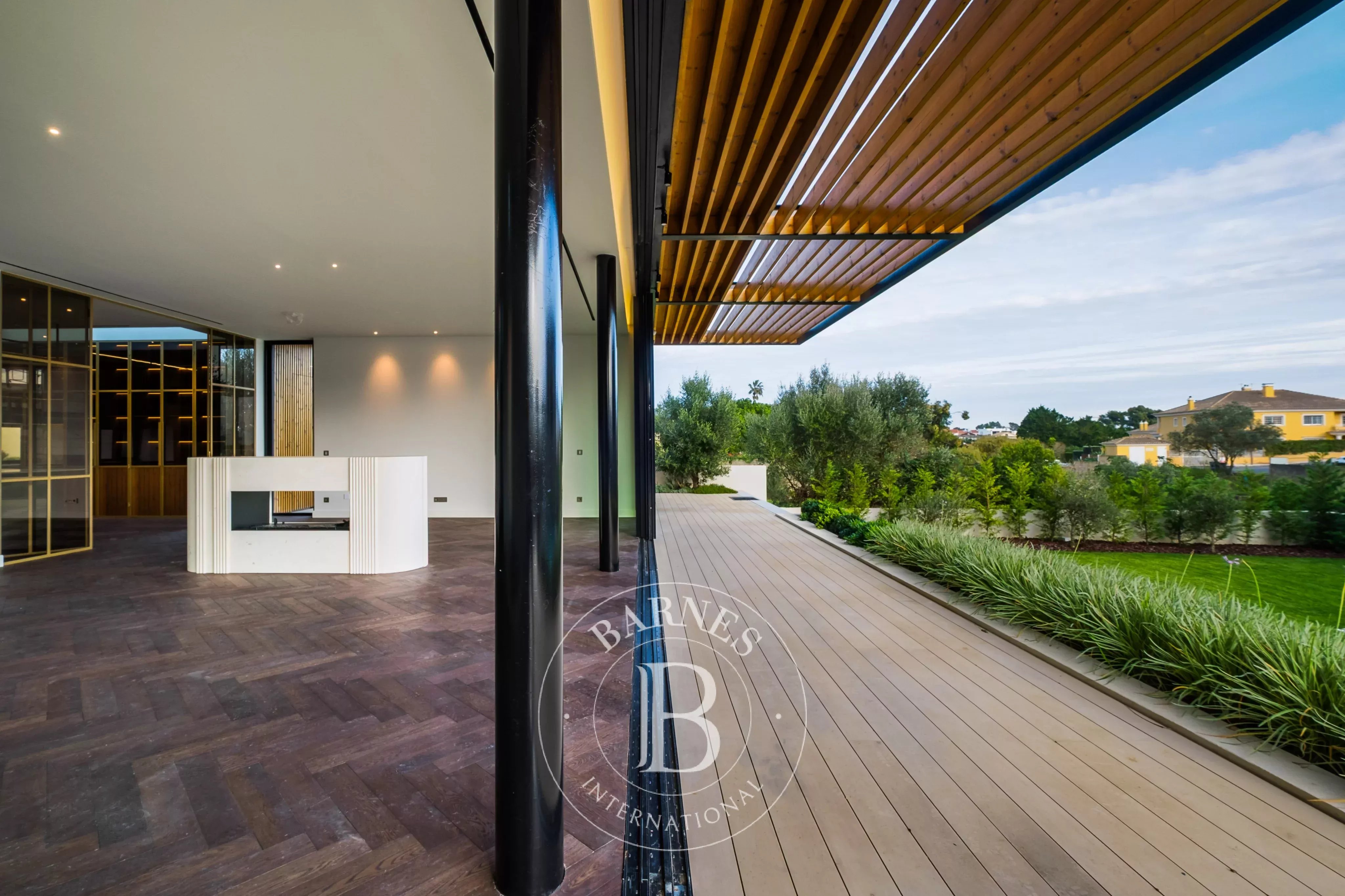 Contemporary villa in Cascais